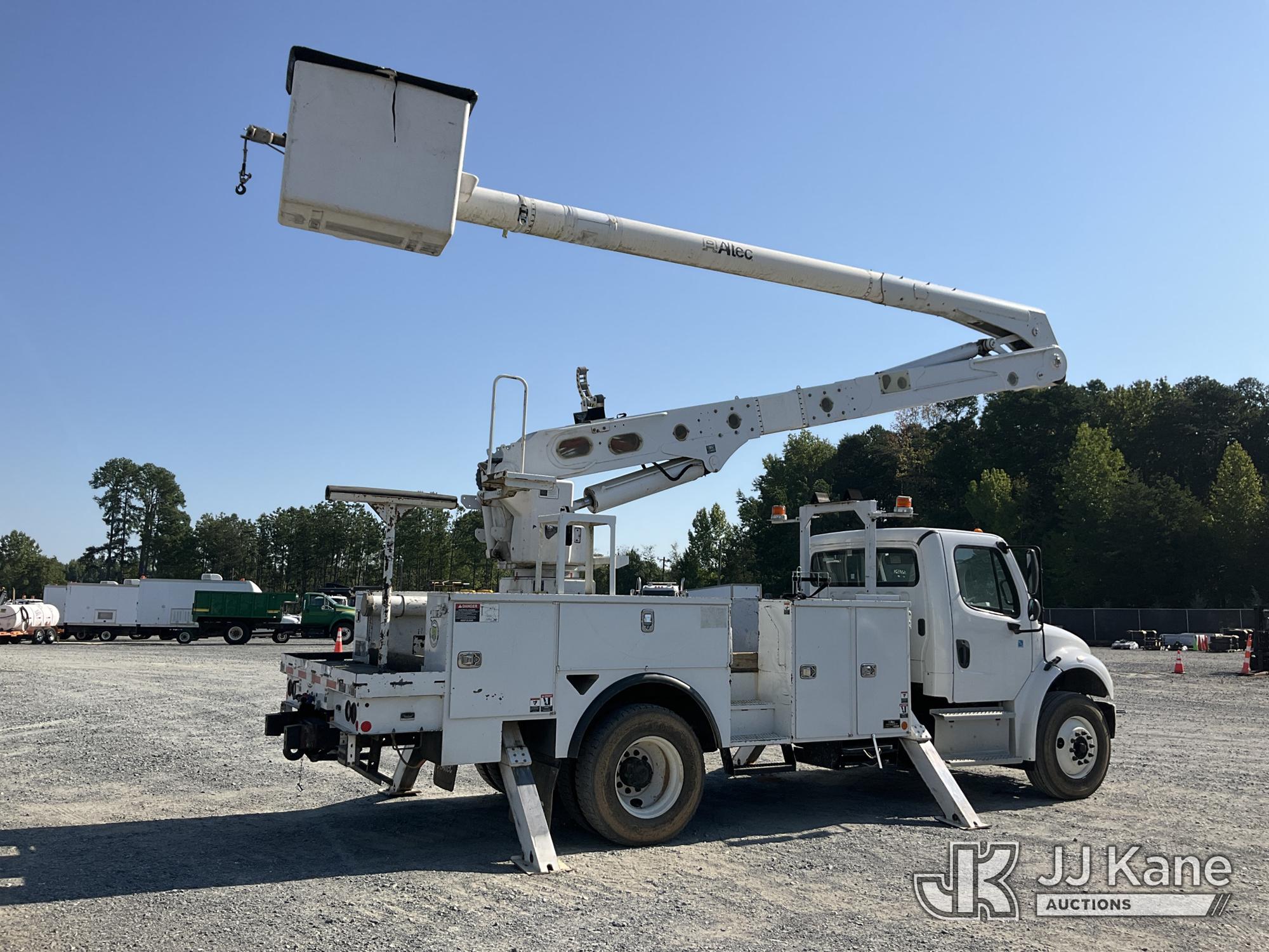 2019 Freightliner M2 106