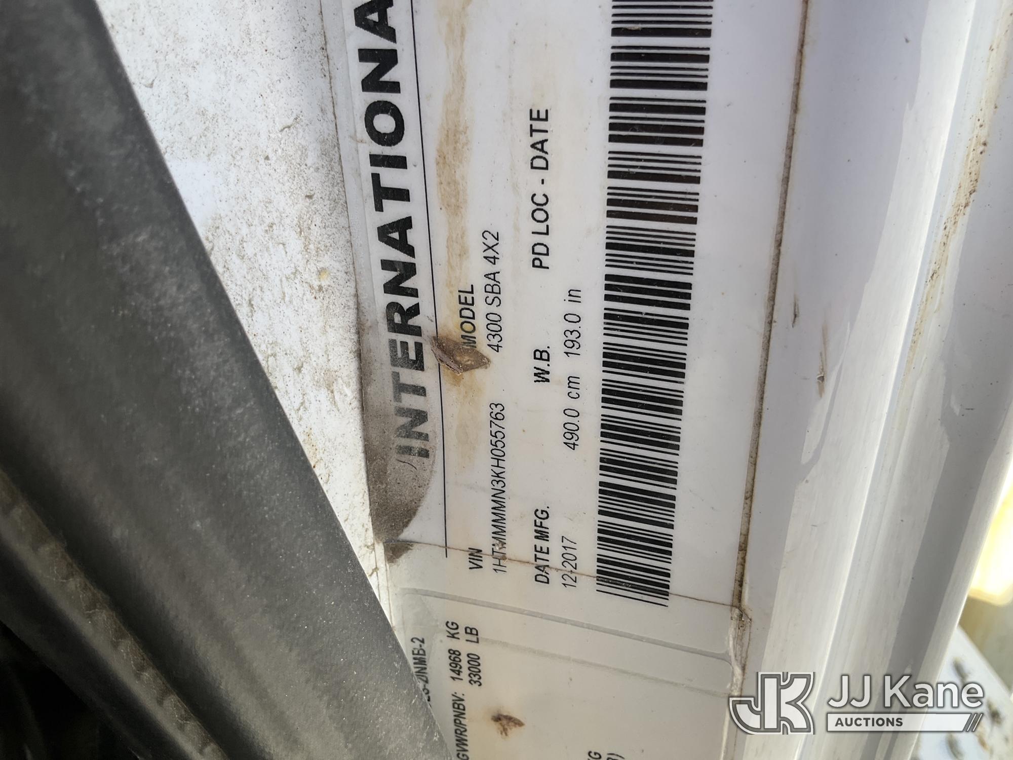 2019 International 4300