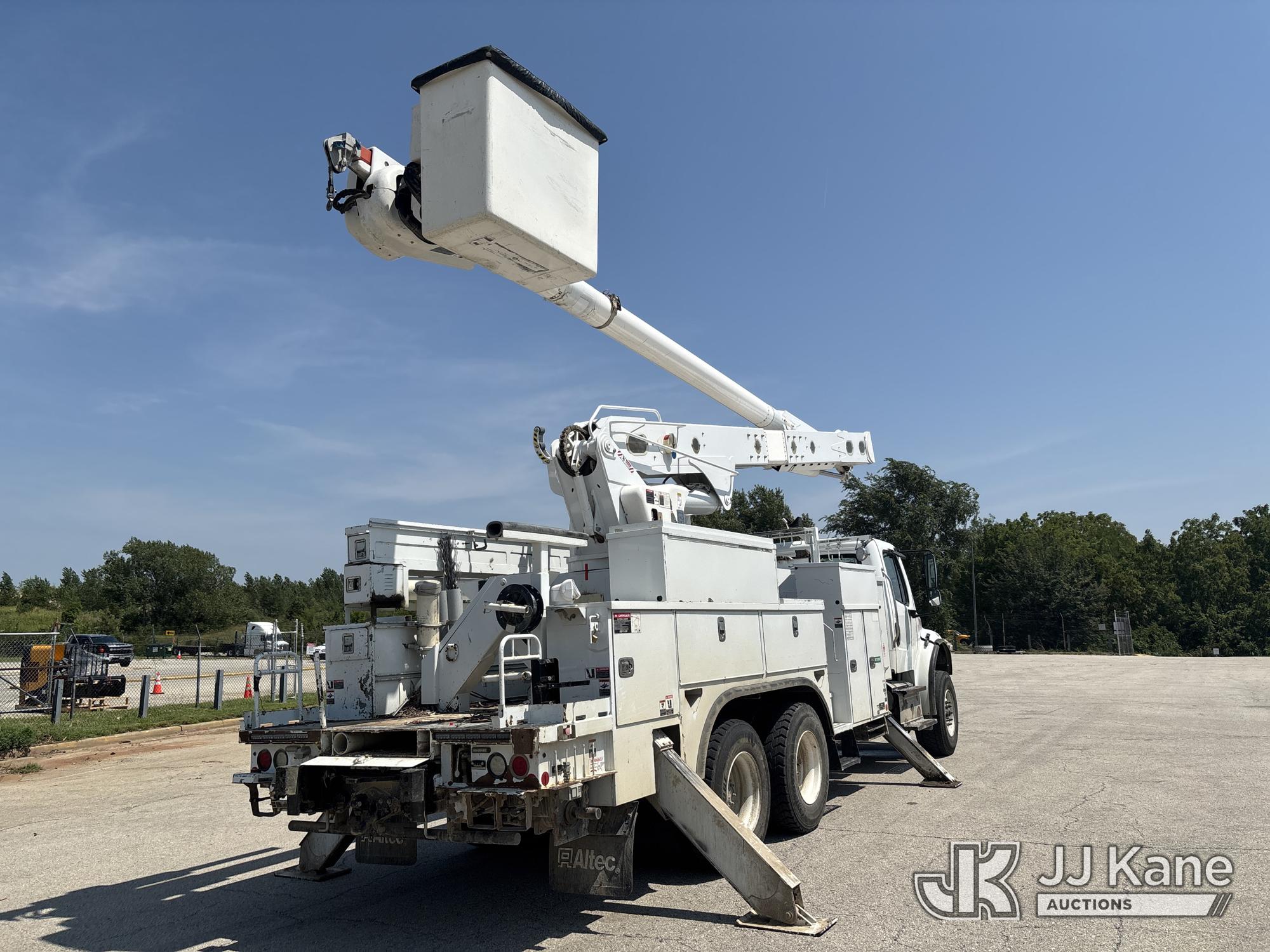 2017 Freightliner M2 106