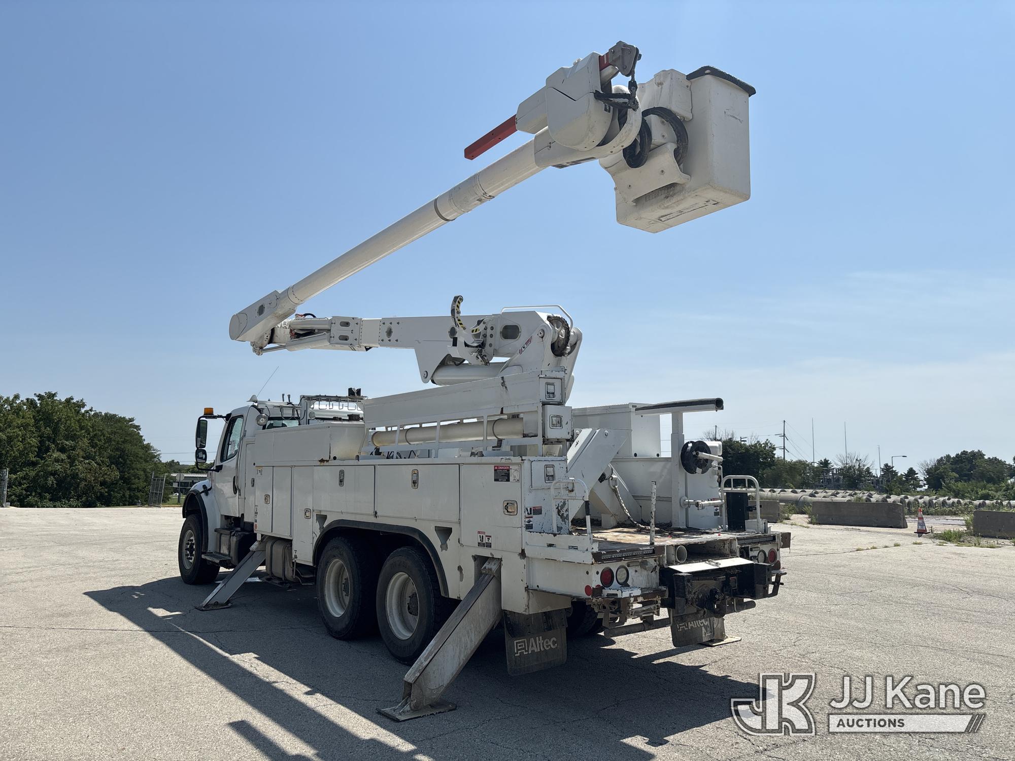 2017 Freightliner M2 106
