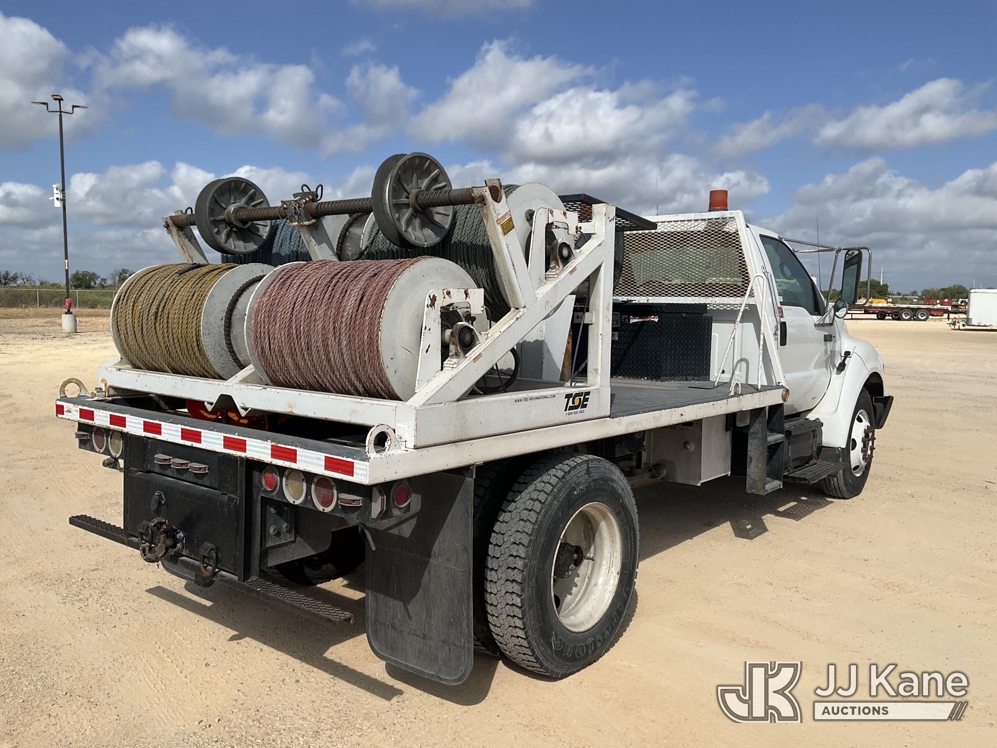 2004 Ford F-650