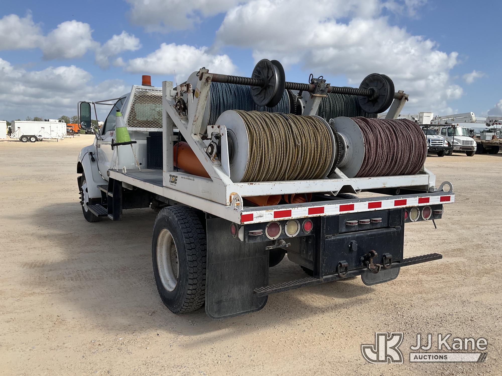 2004 Ford F-650