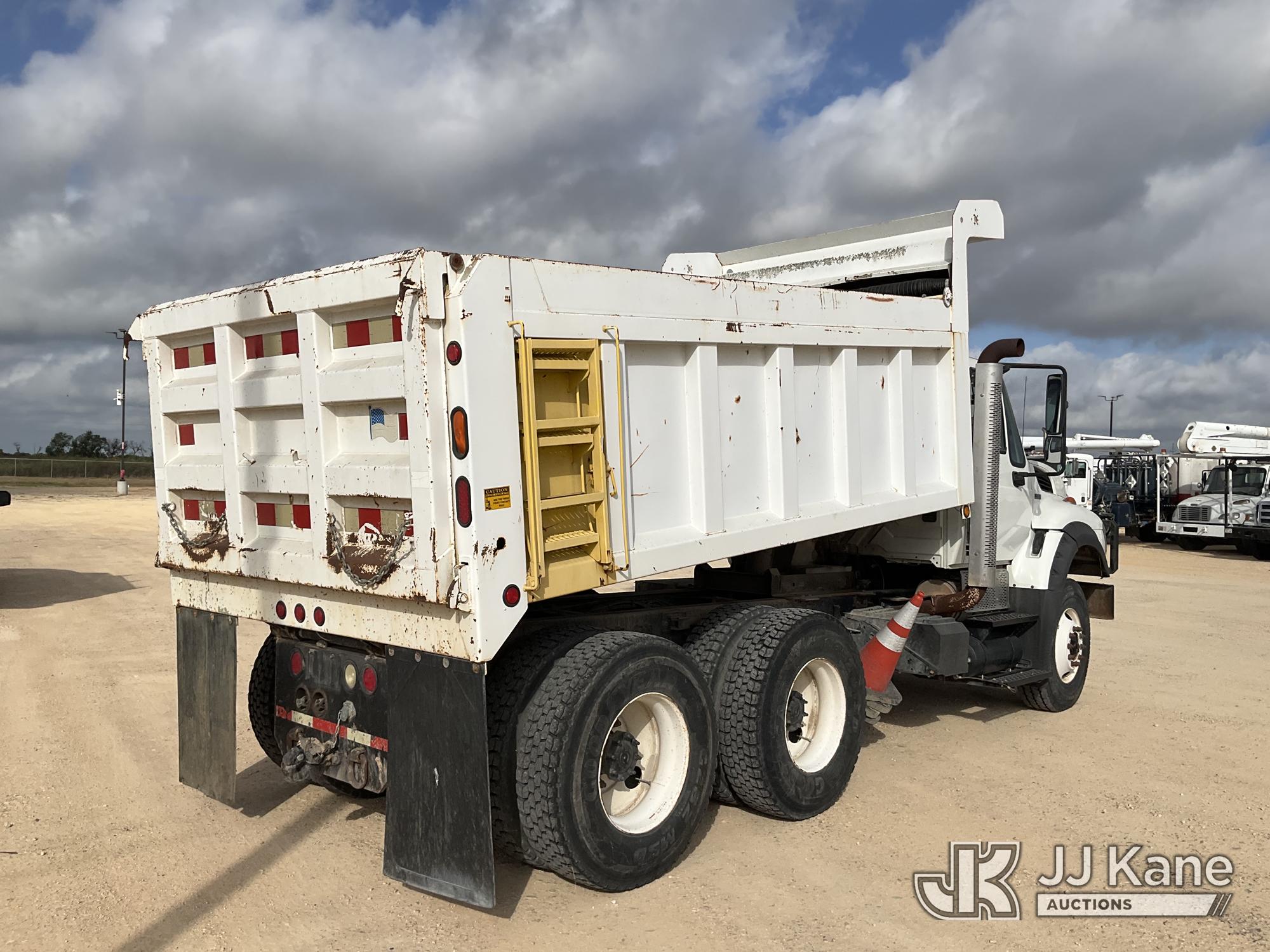 2013 International WorkStar 7600