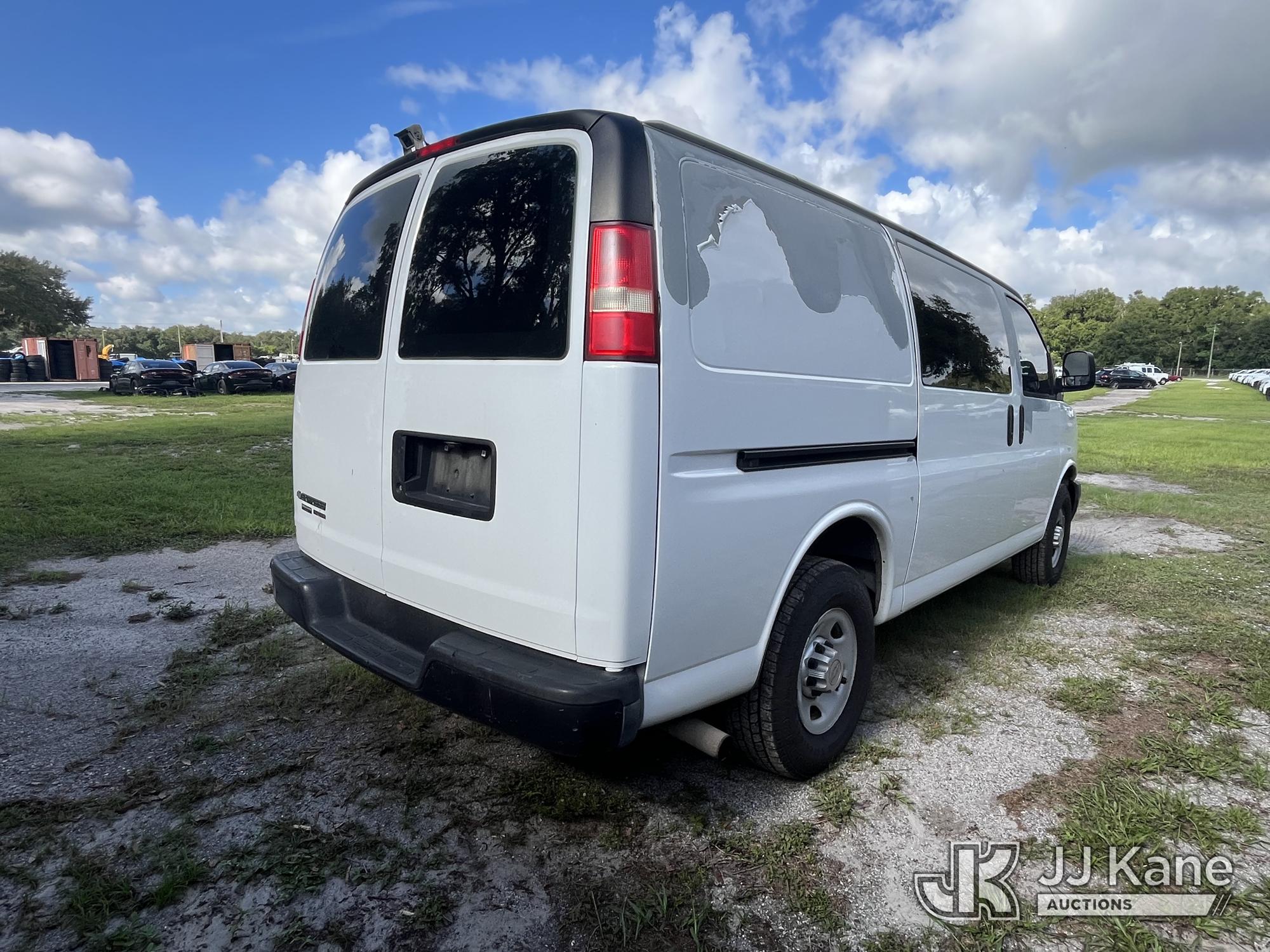 2013 Chevrolet Express G2500