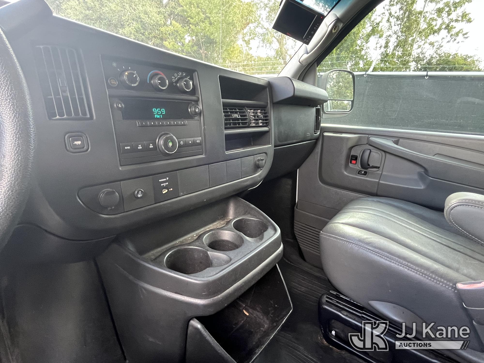 2013 Chevrolet Express G2500