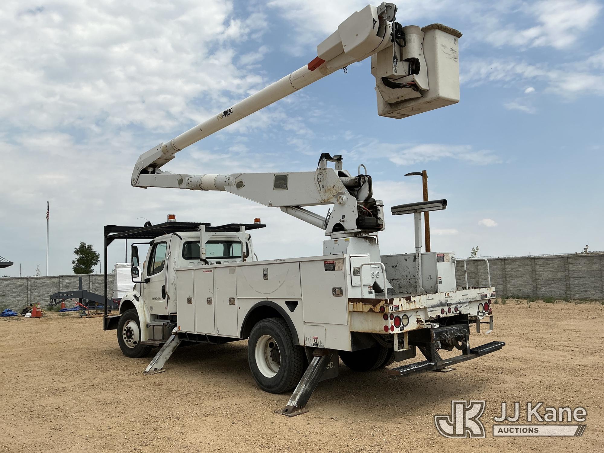 2015 Freightliner M2 106
