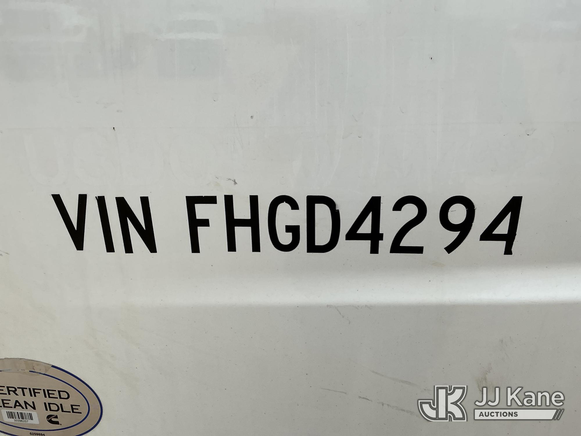 2015 Freightliner M2 106