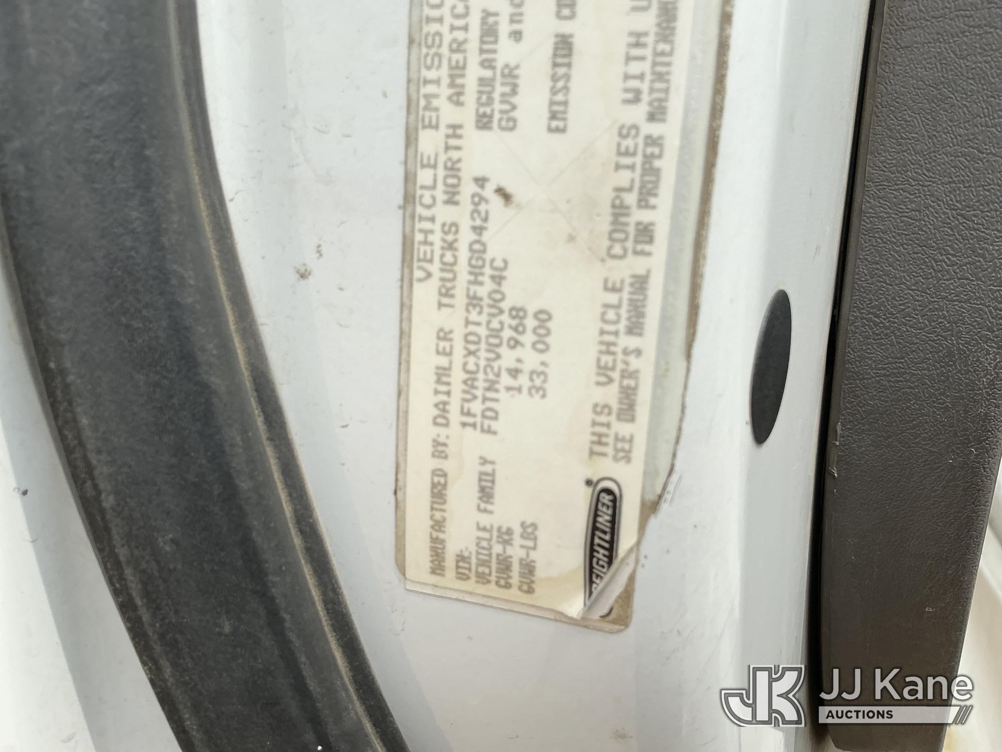 2015 Freightliner M2 106