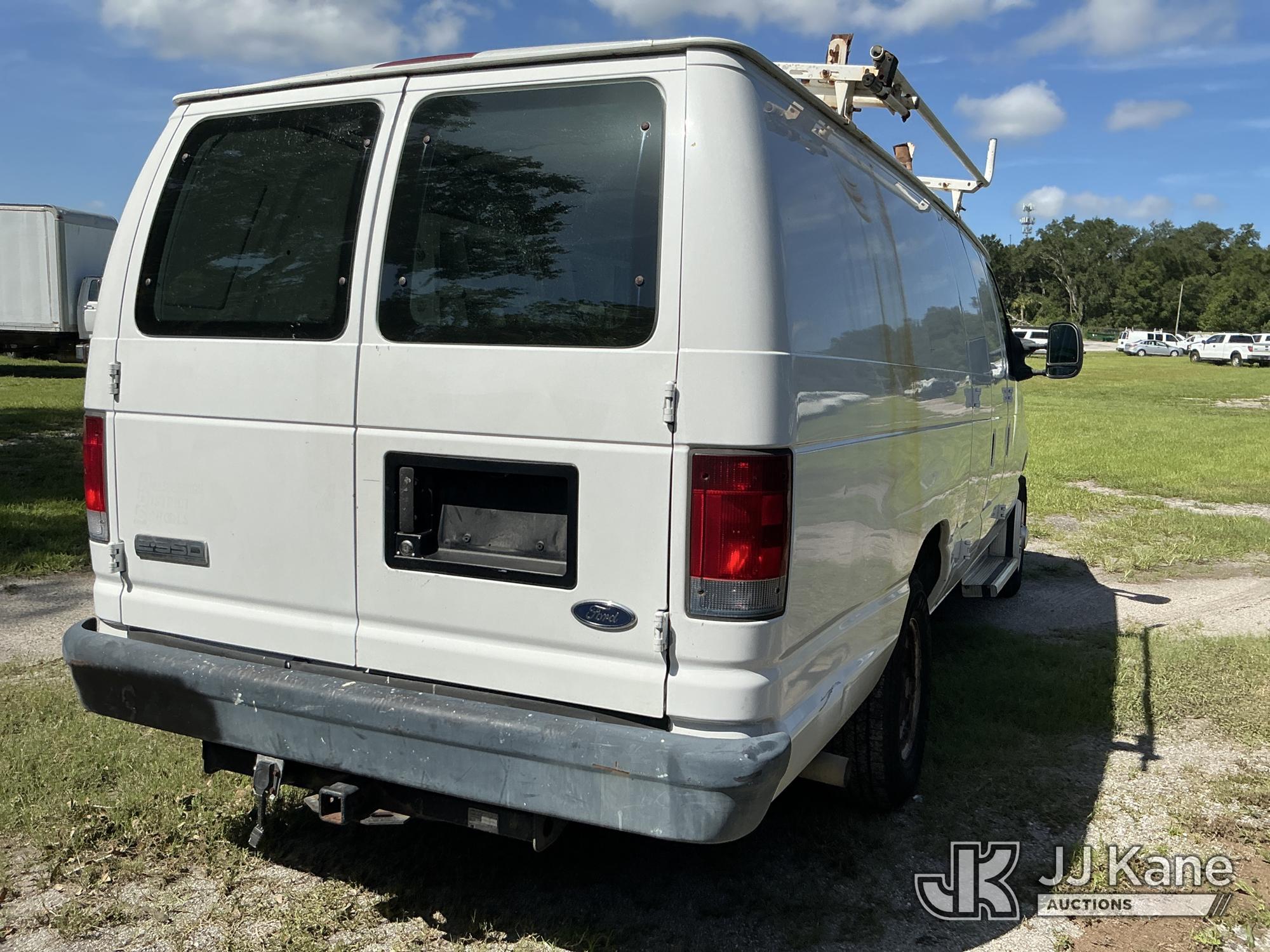 2008 Ford E350