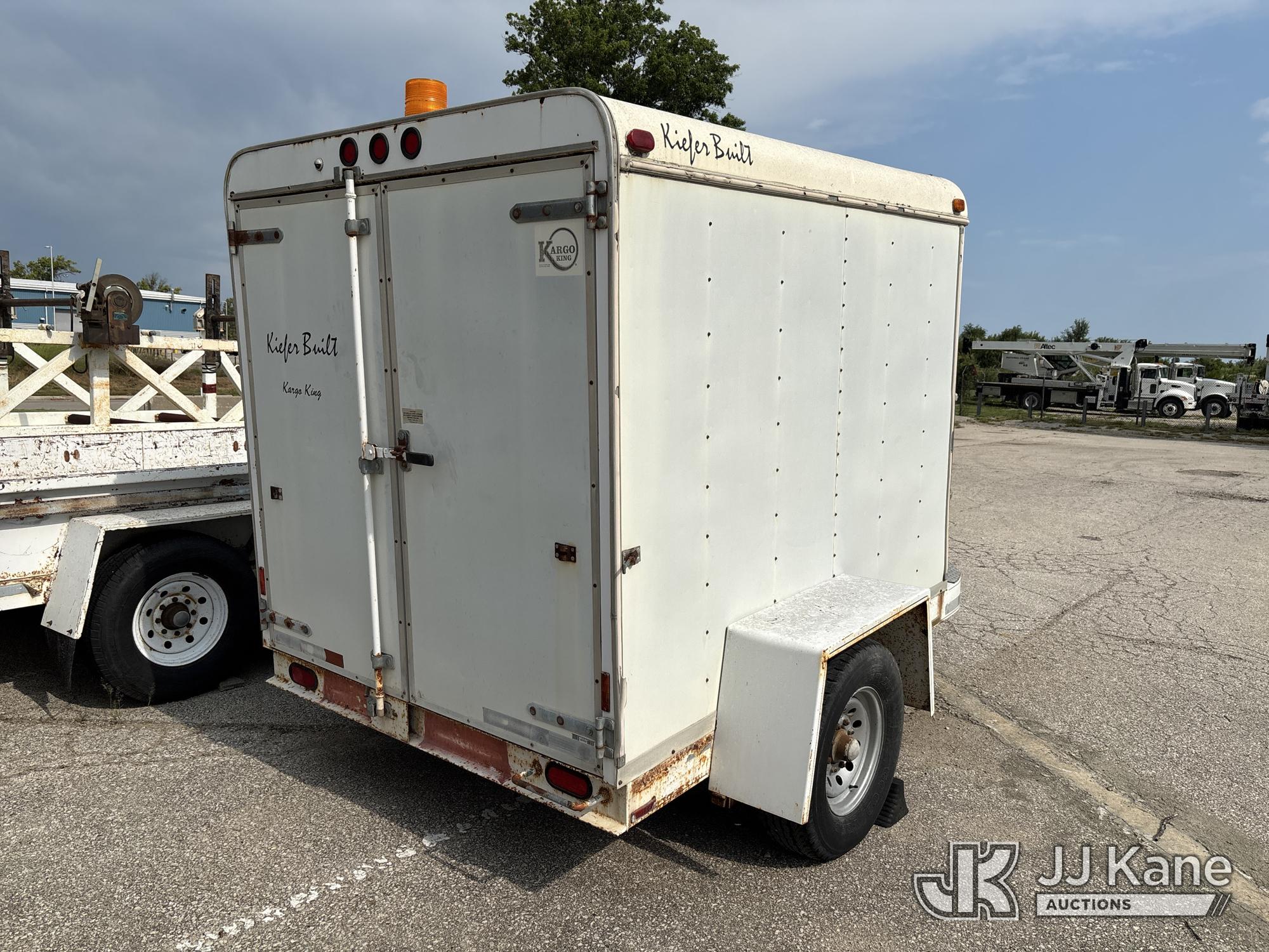 1996 Kiefer-Built Kargo King
