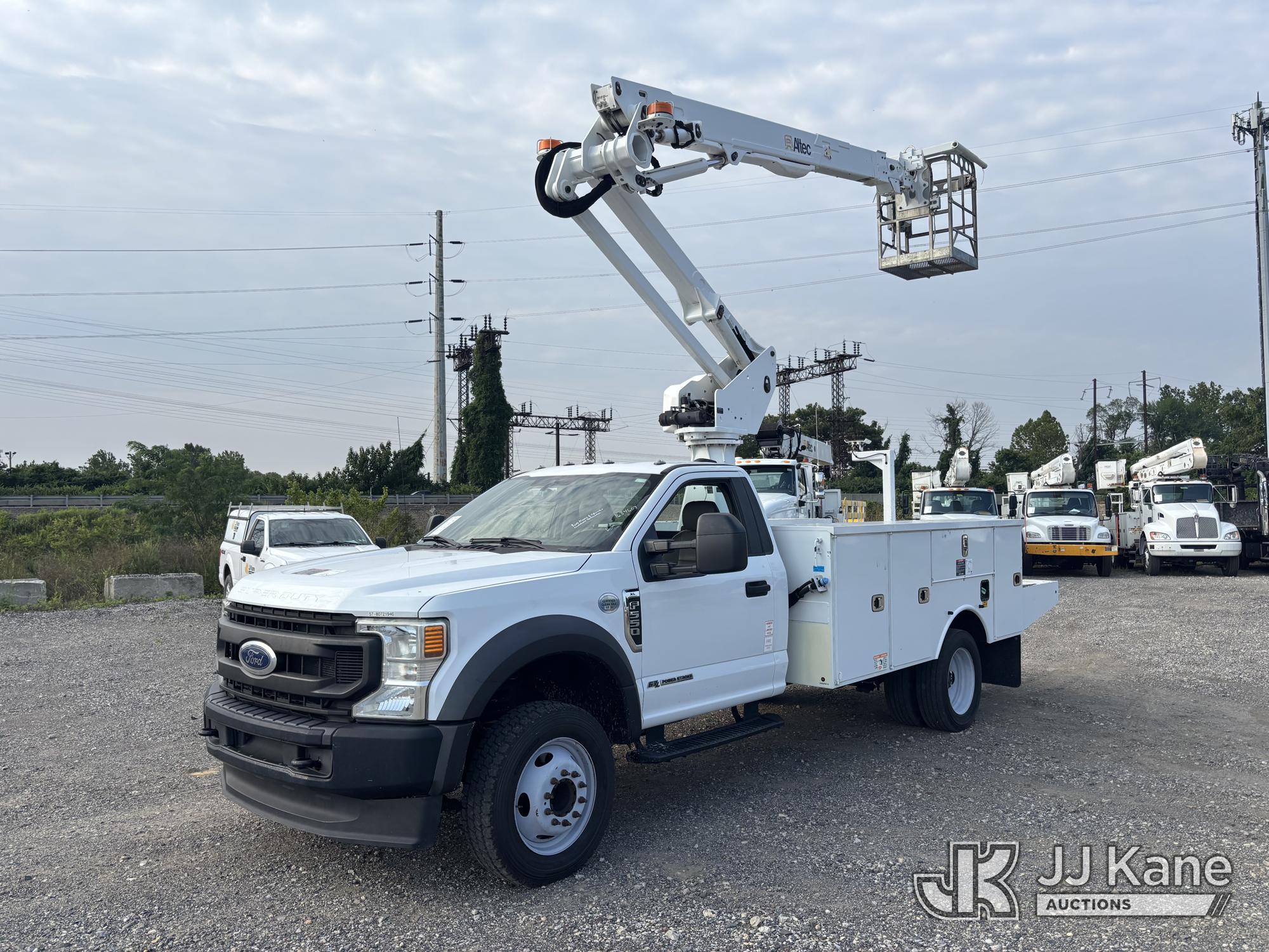 Photo of 2021 Ford F550