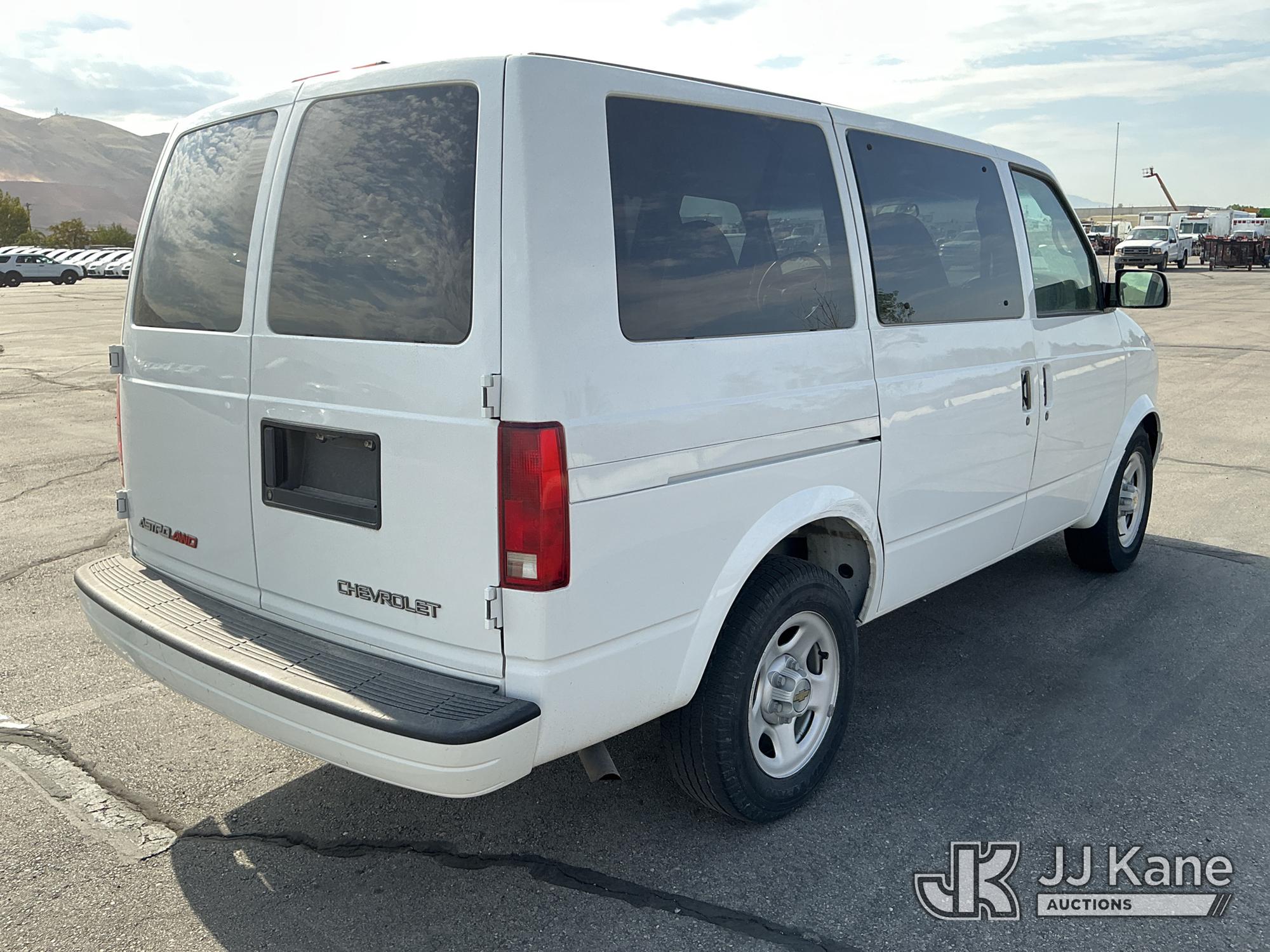 2003 Chevrolet ASTRO AWD