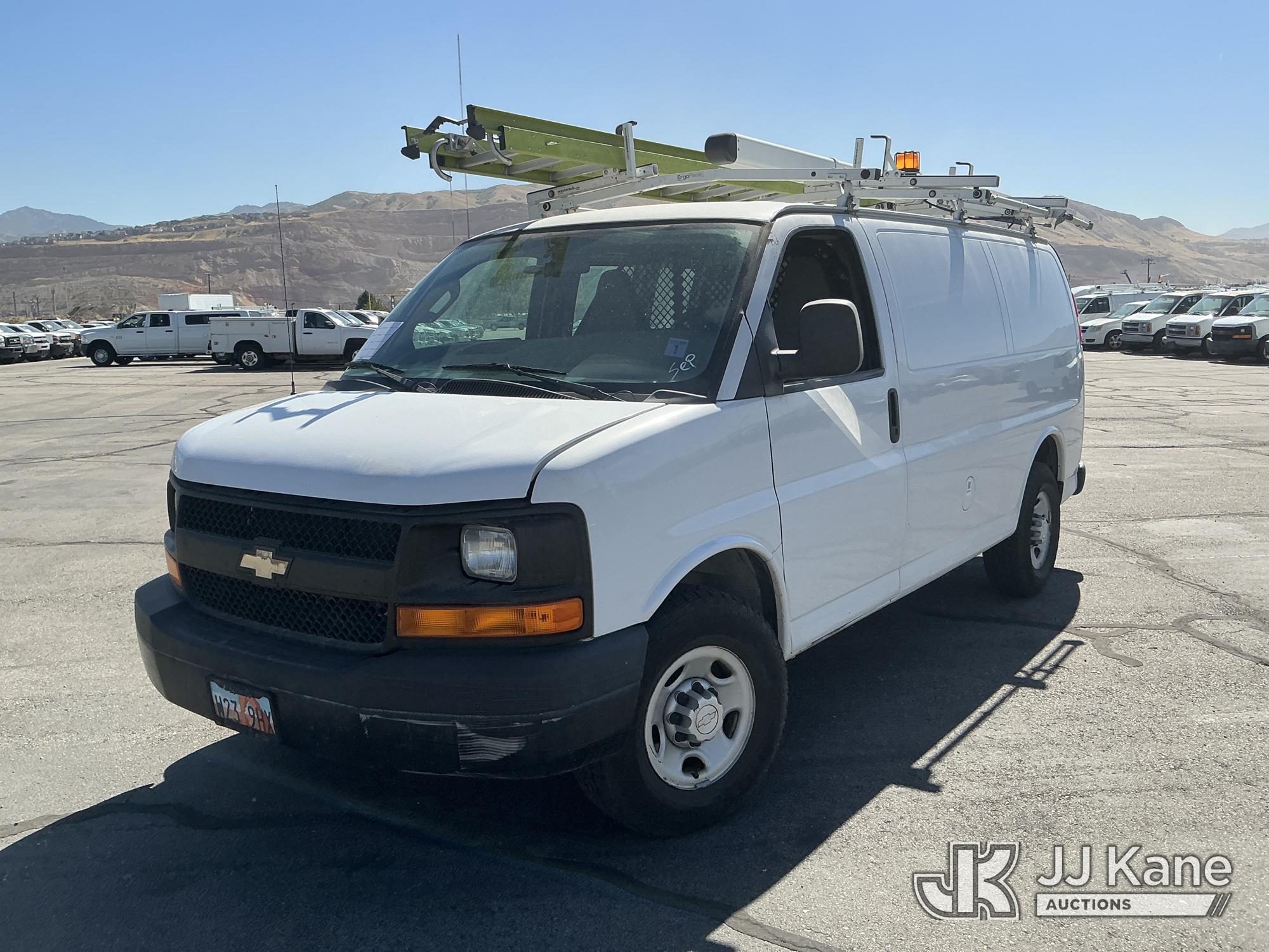 Photo of 2017 Chevrolet Express G2500