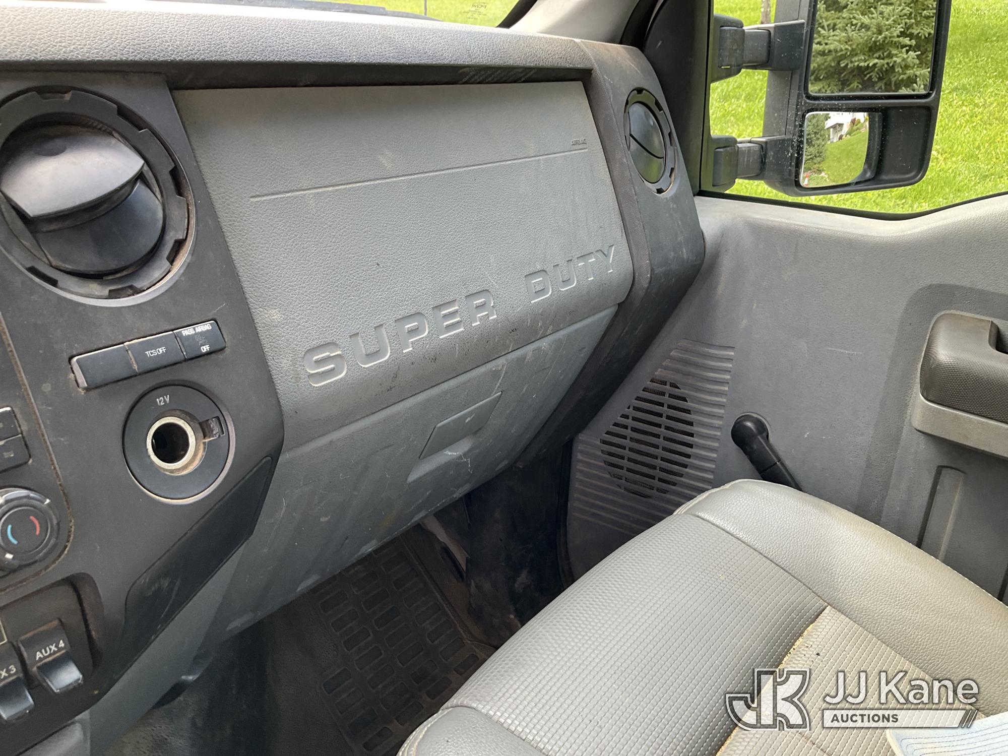 2016 Ford F550 2WD