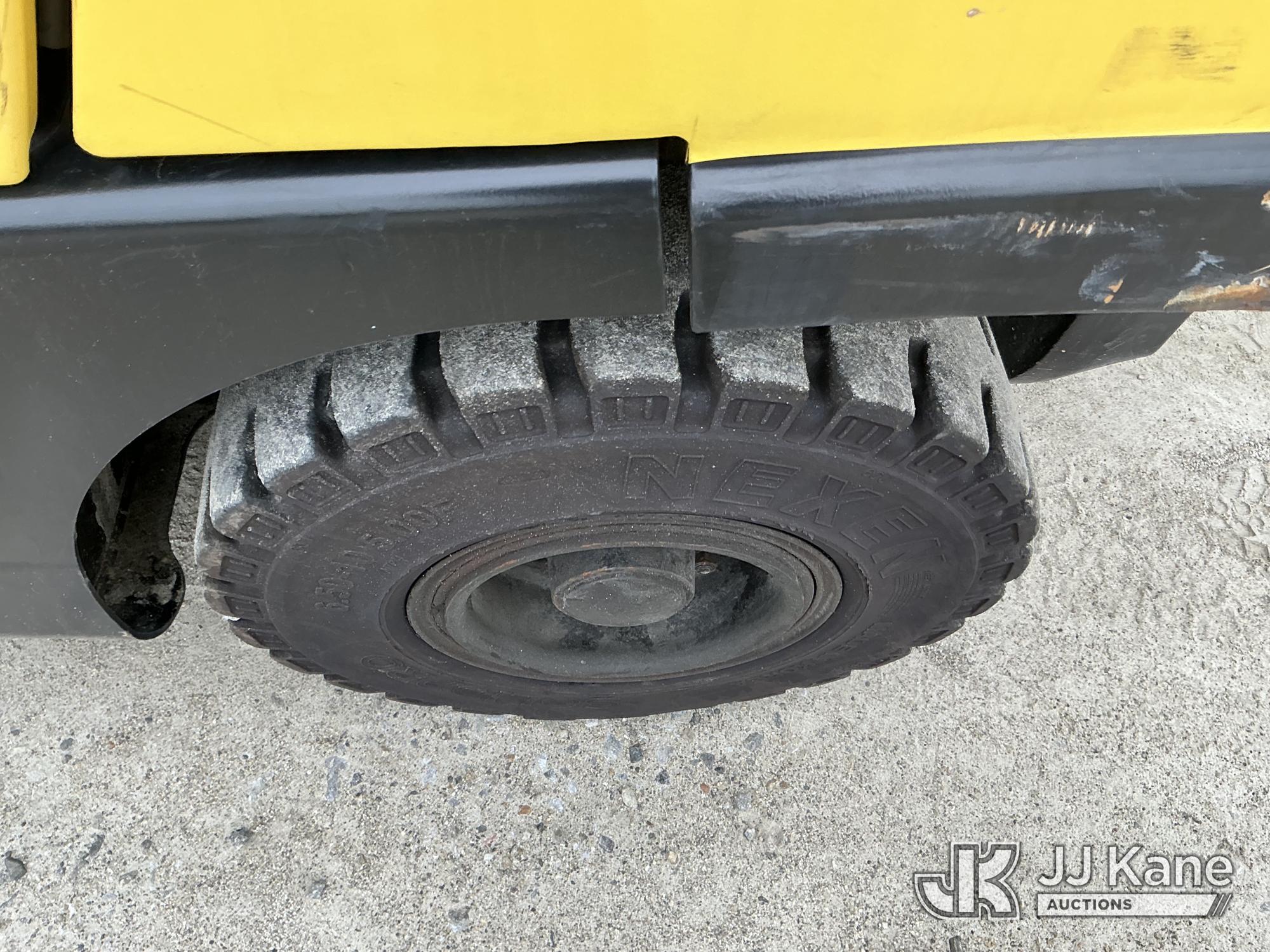 2015 Hyster H60FT