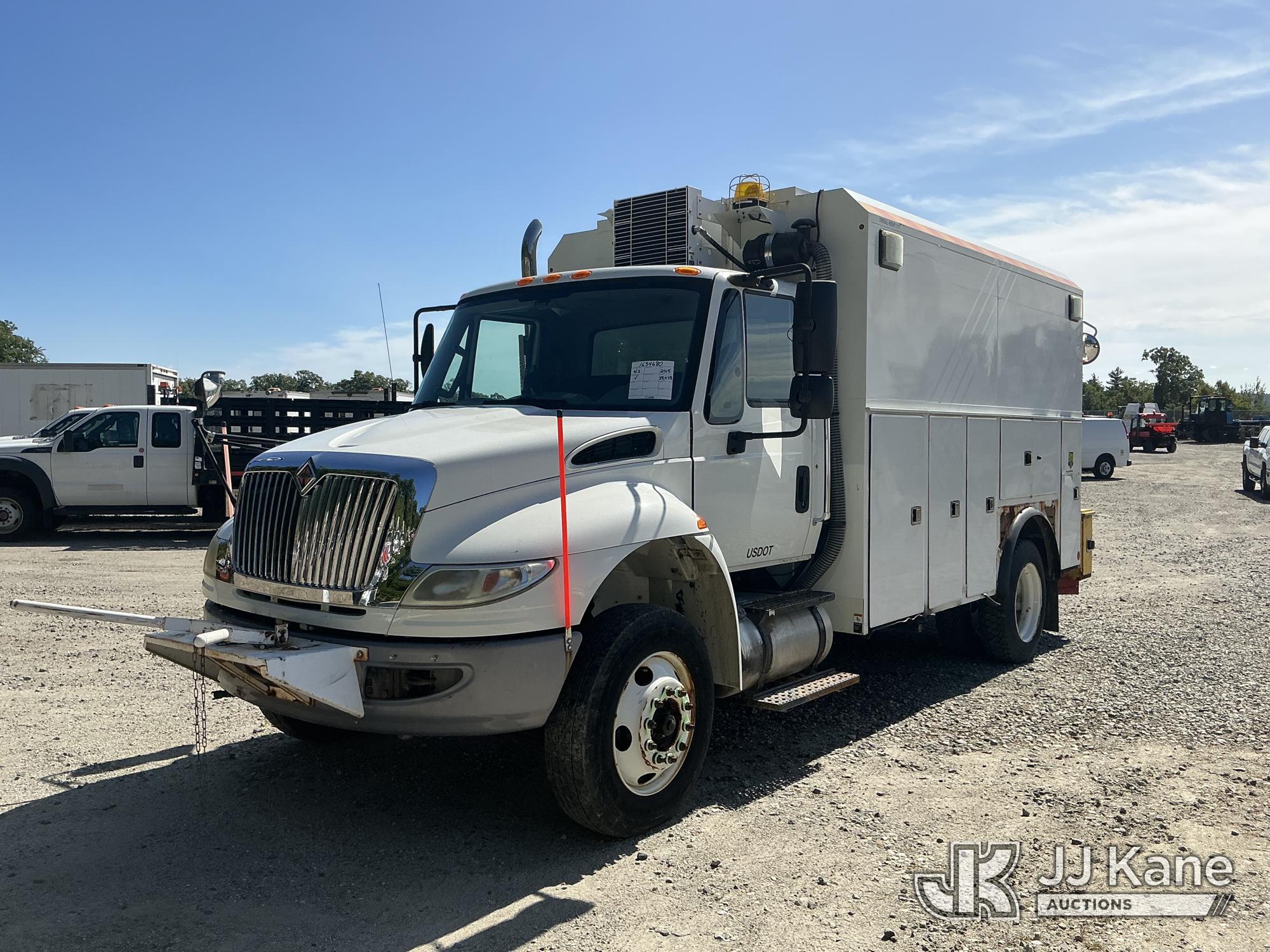 Photo of 2015 International 4300