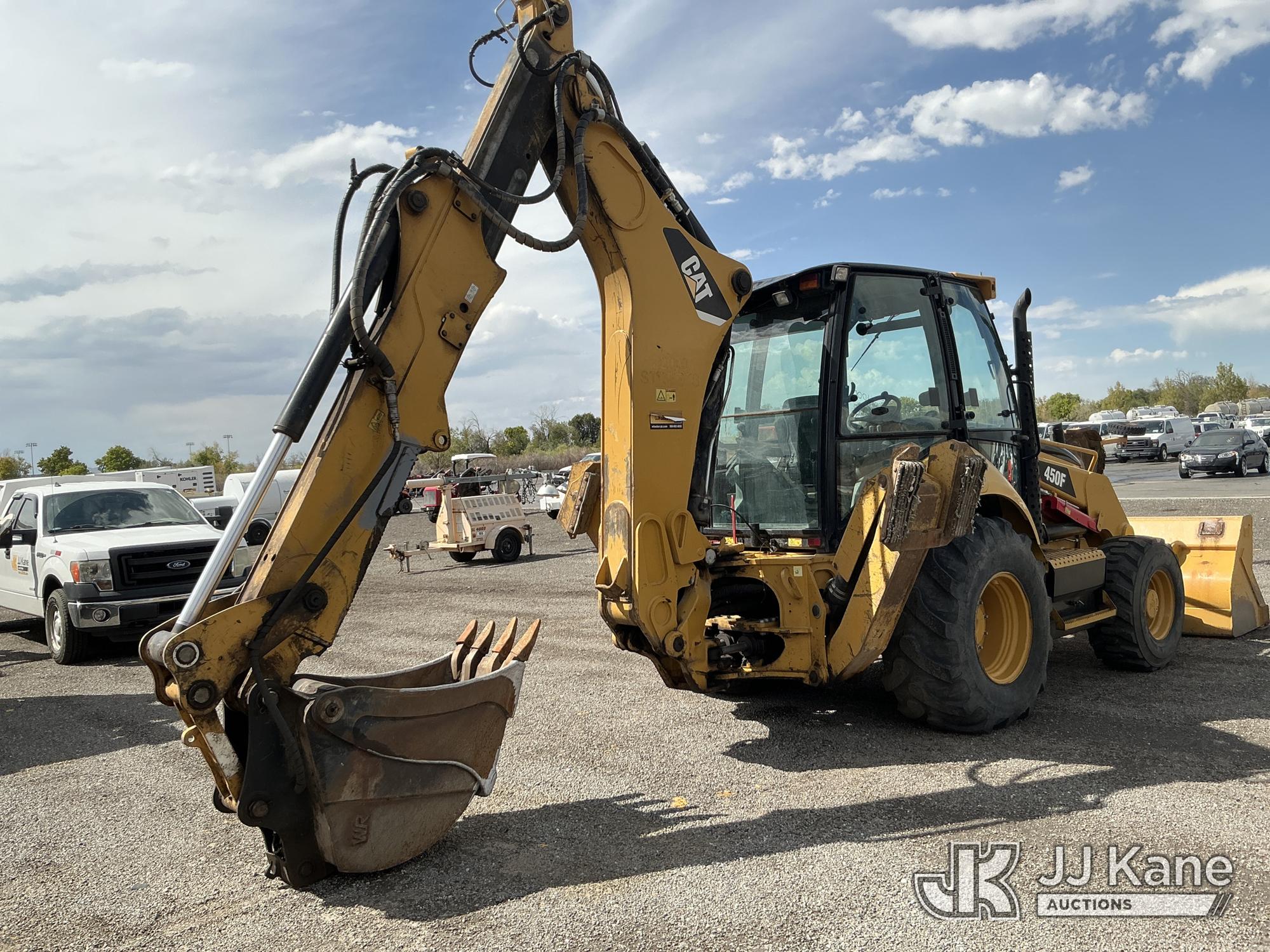 2017 Caterpillar 450F