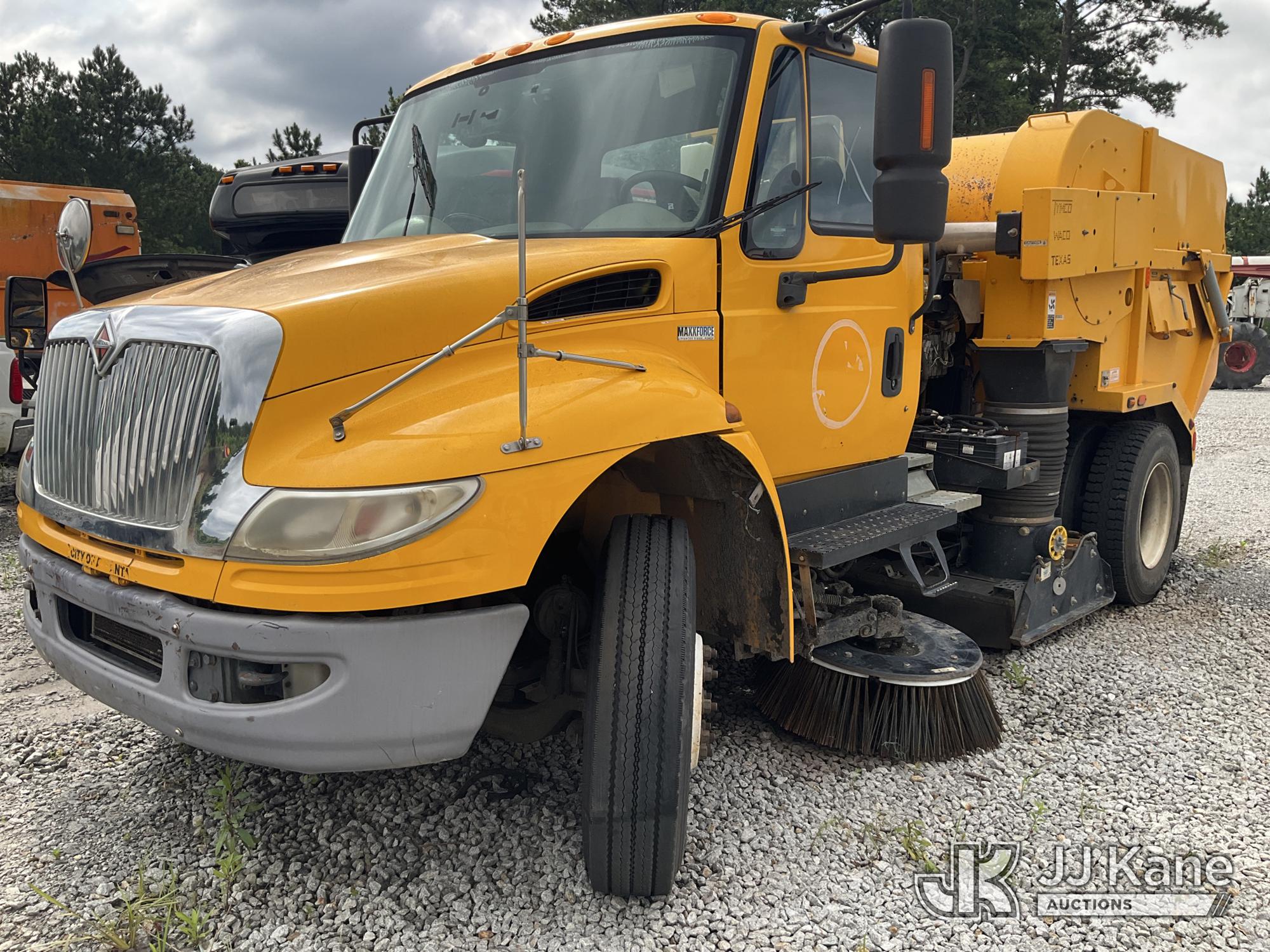 2015 International 4300 Street Sweeper Truck