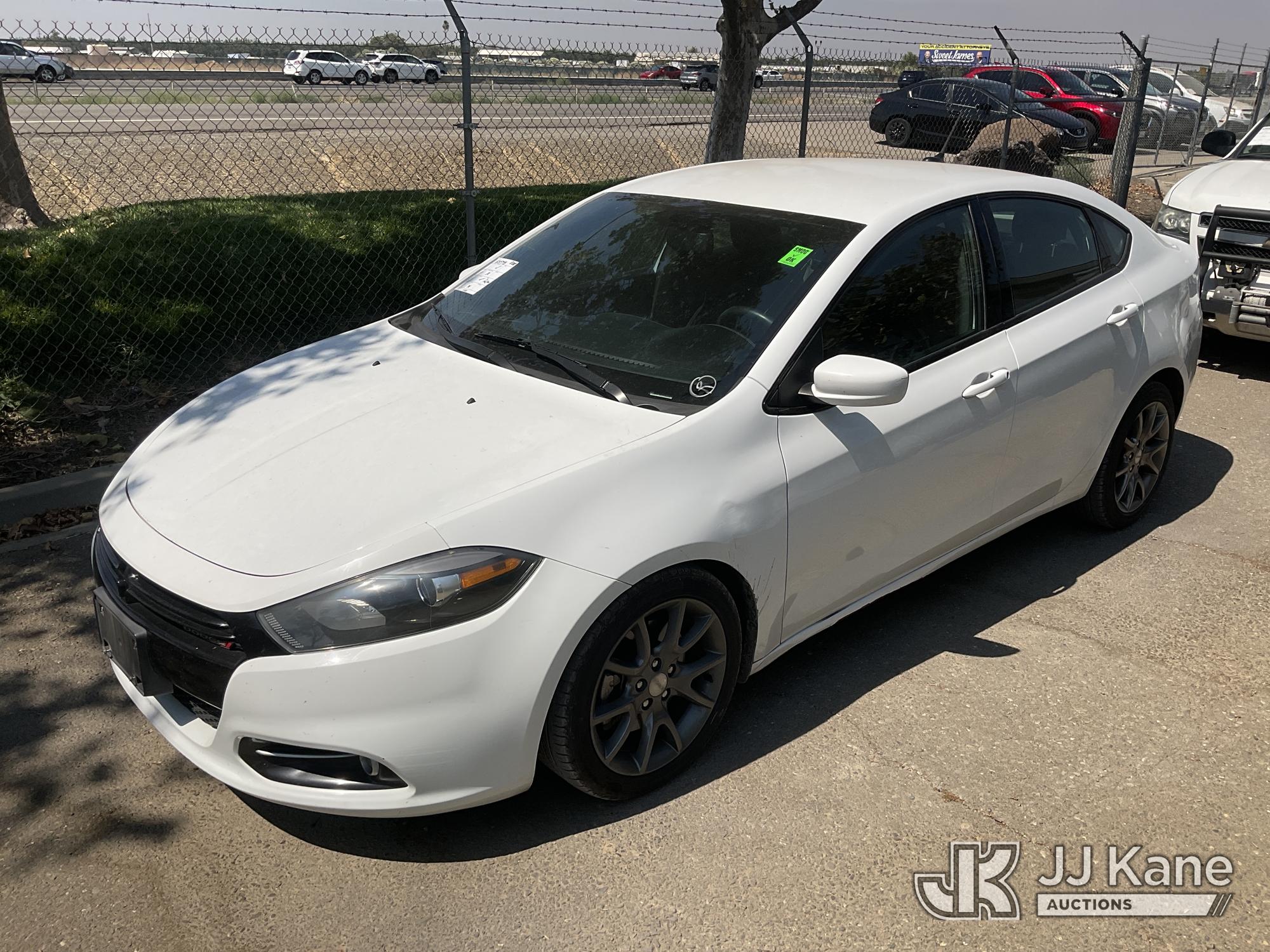 2014 Dodge Dart SXT 4-Door Sedan