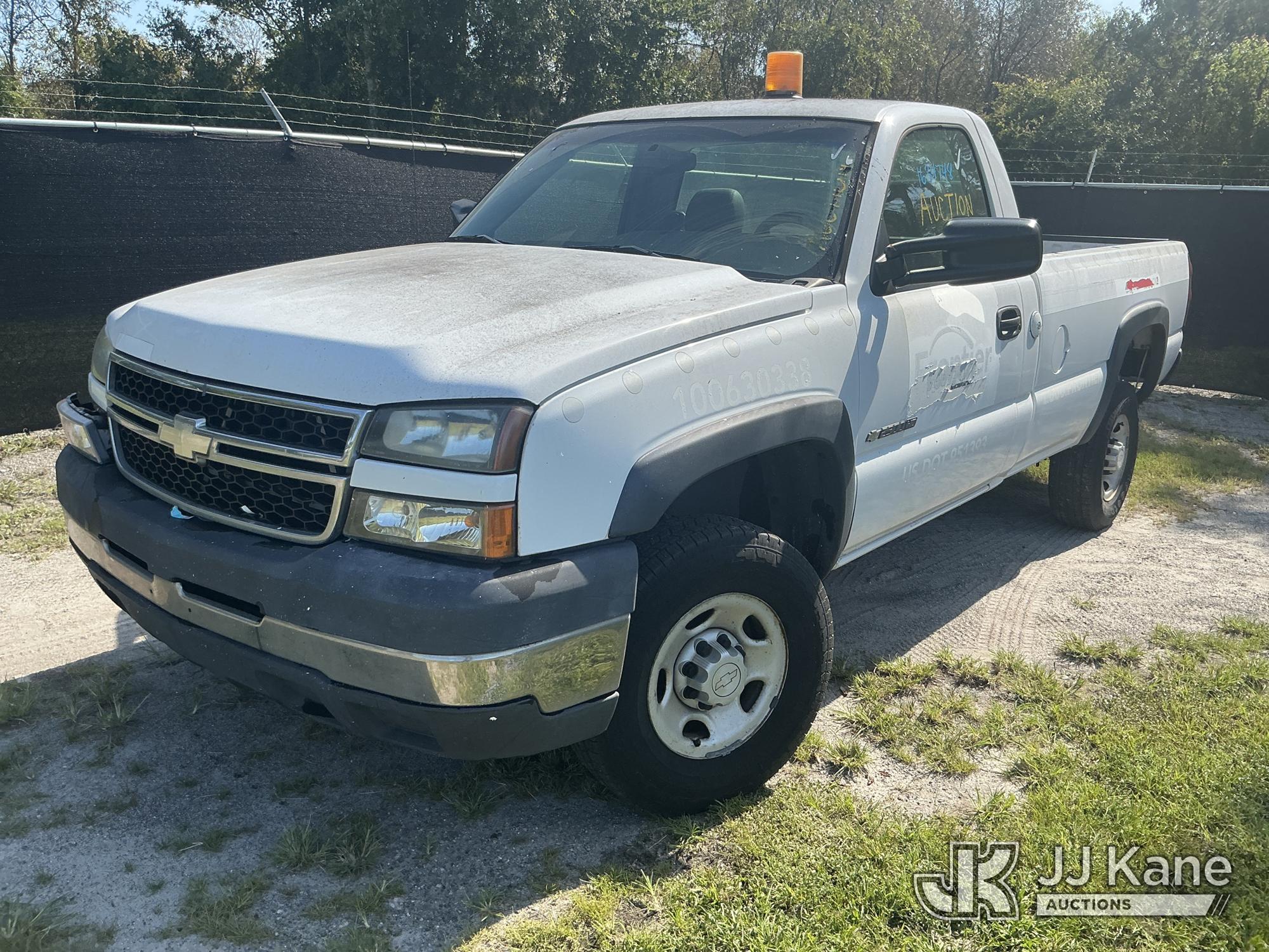 2006 Chevrolet Silverado 2500HD Pickup Truck
