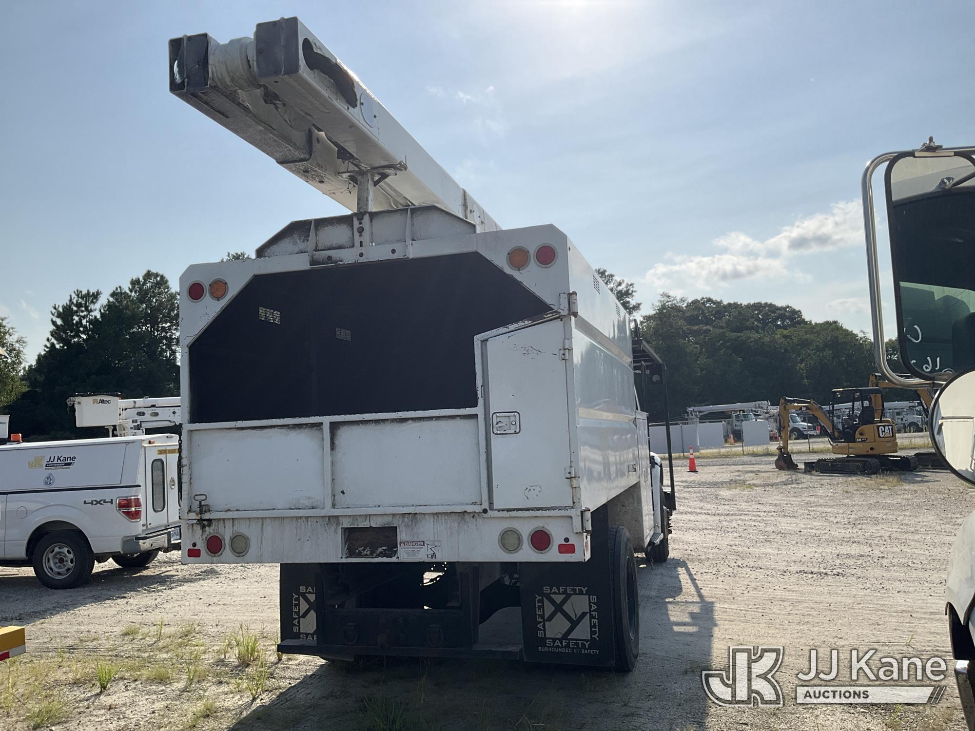 2018 Freightliner M2 106