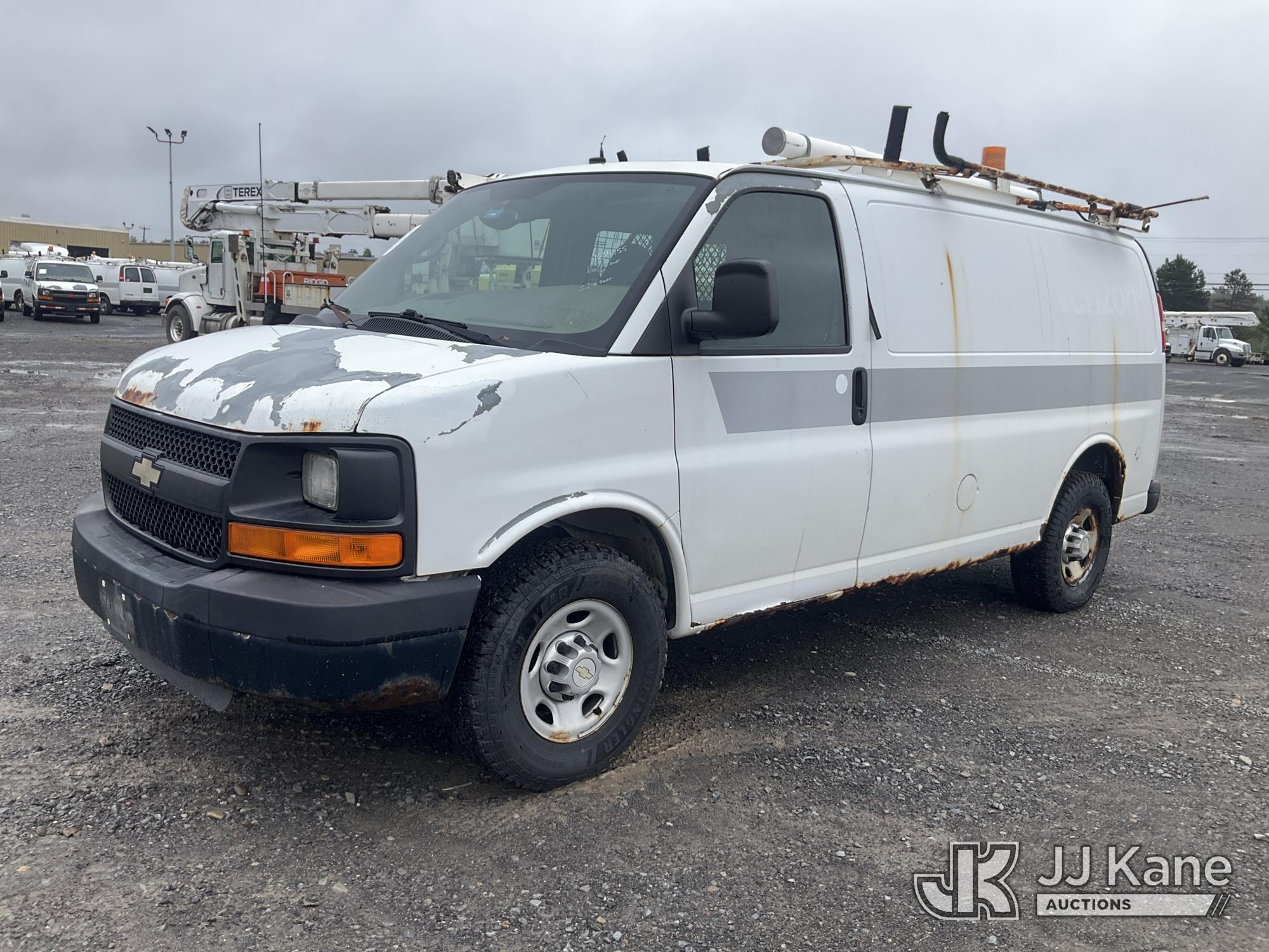Photo of 2011 Chevrolet Express G2500