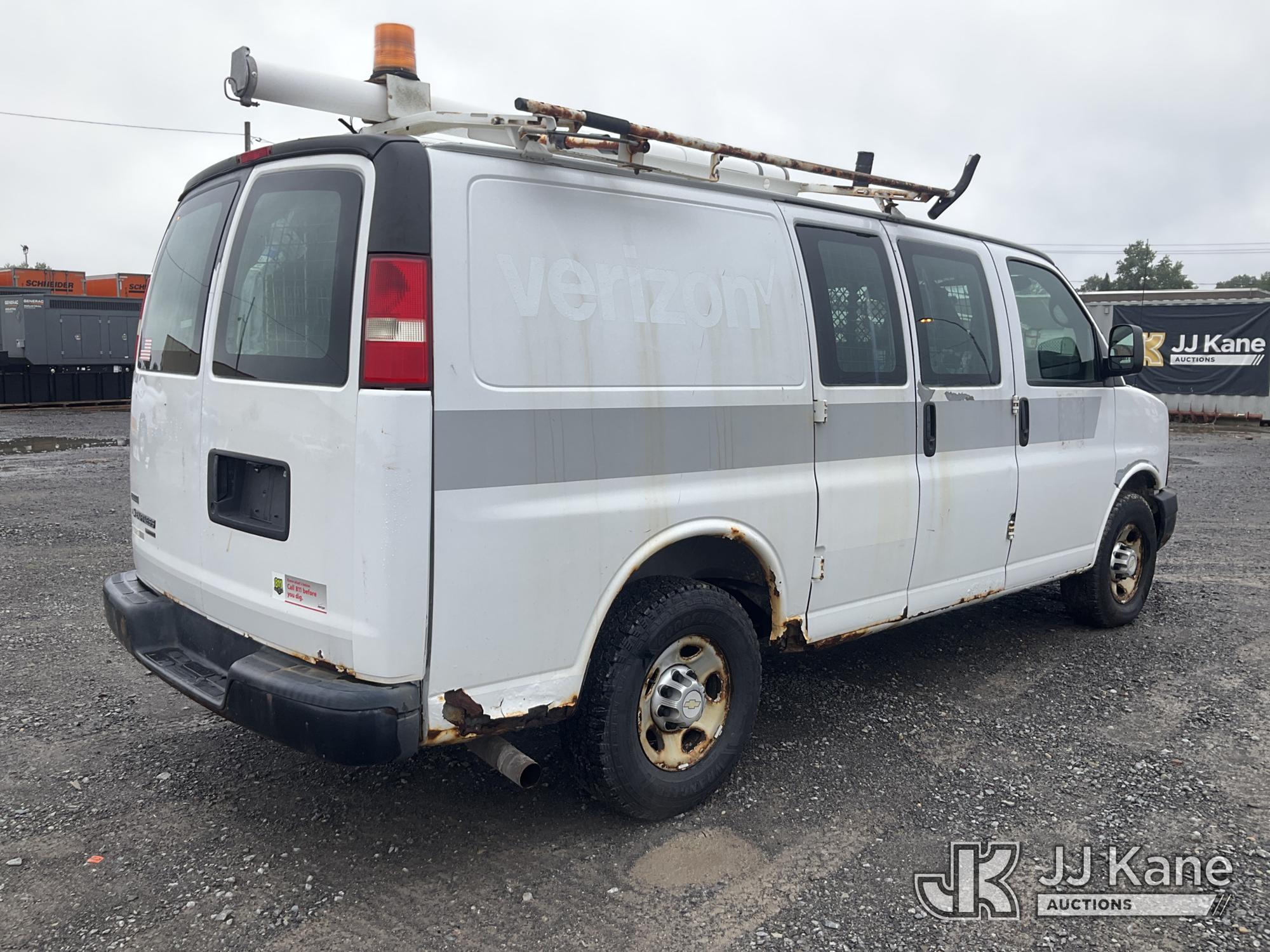 2011 Chevrolet EXPRESS G2500