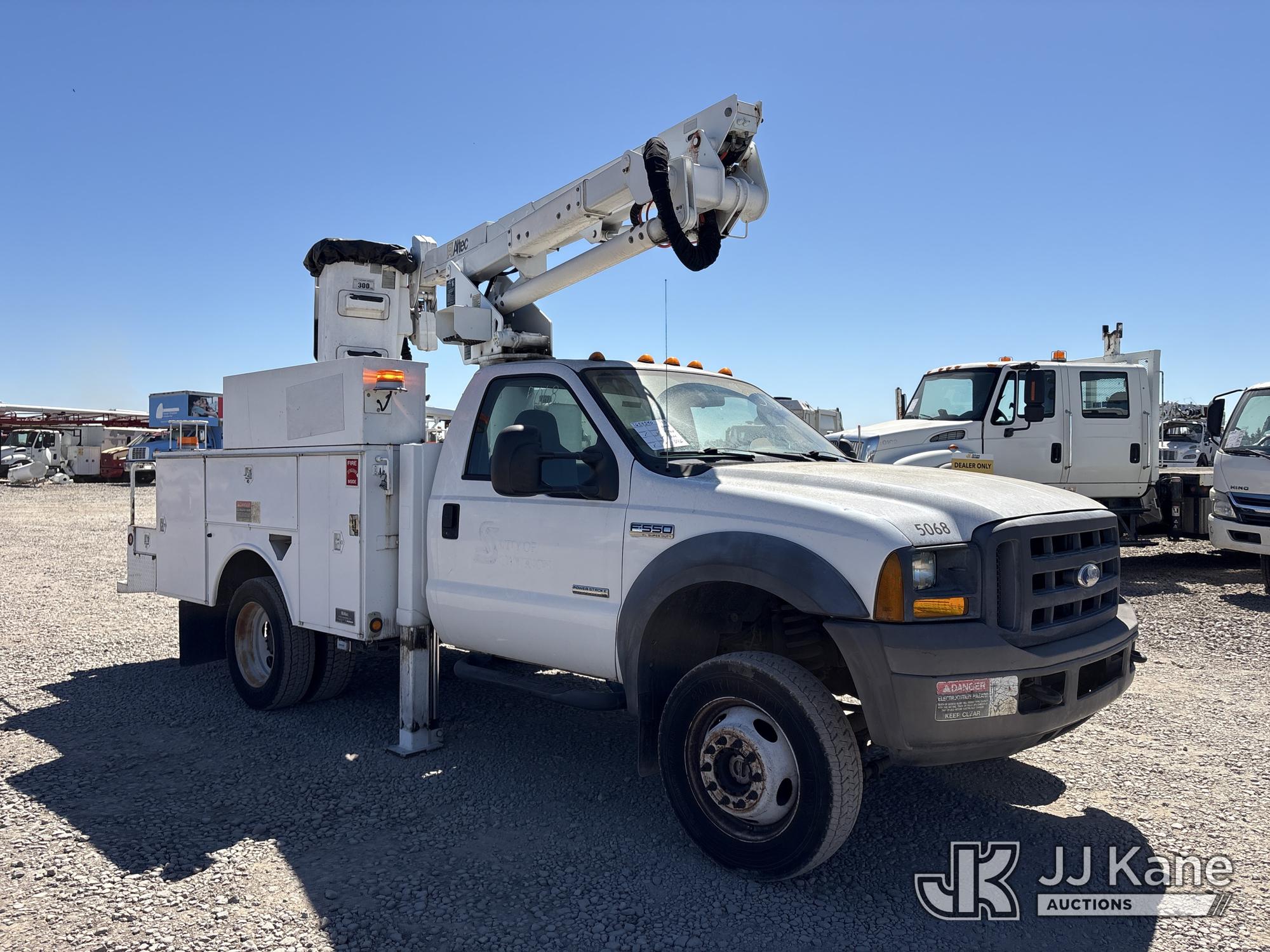 2005 Ford F550