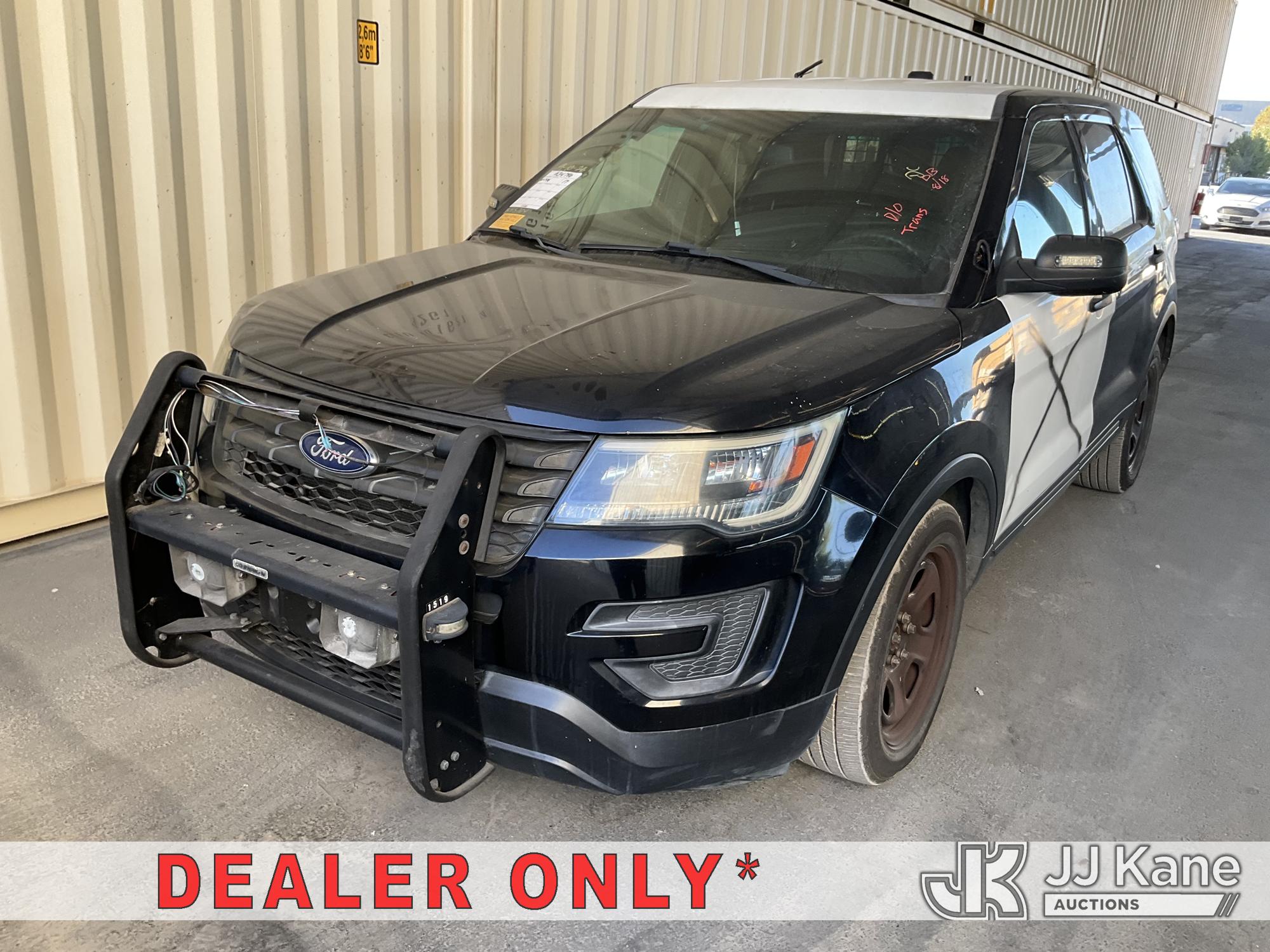 2017 Ford Explorer Police 4-Door Sport Utility Vehicle
