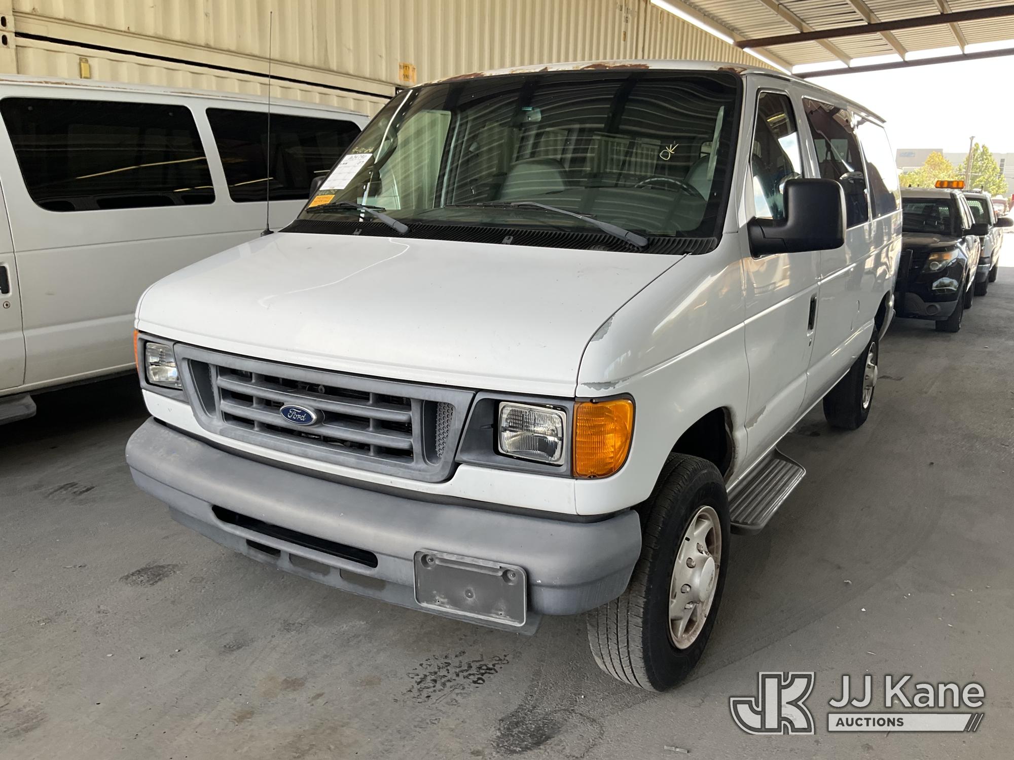 Photo of 2007 Ford Econoline