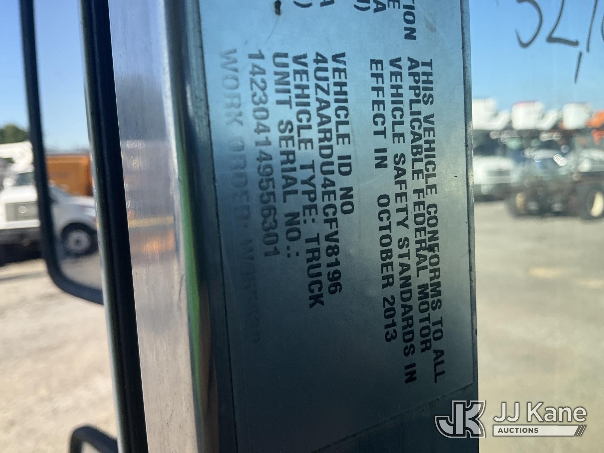 2014 Freightliner MT55