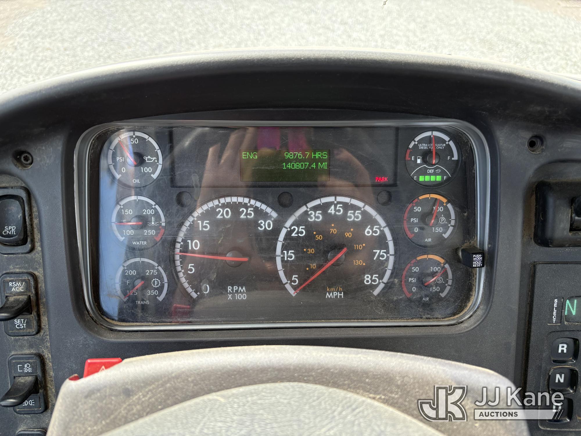 2016 Freightliner M2 106