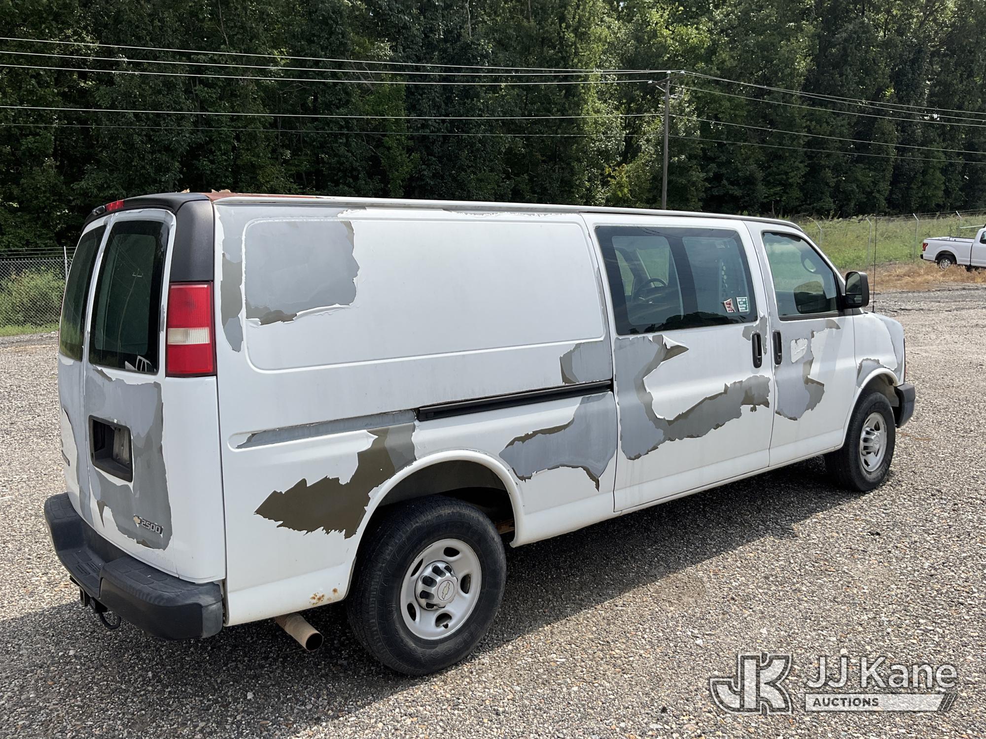 2010 Chevrolet EXPRESS G2500