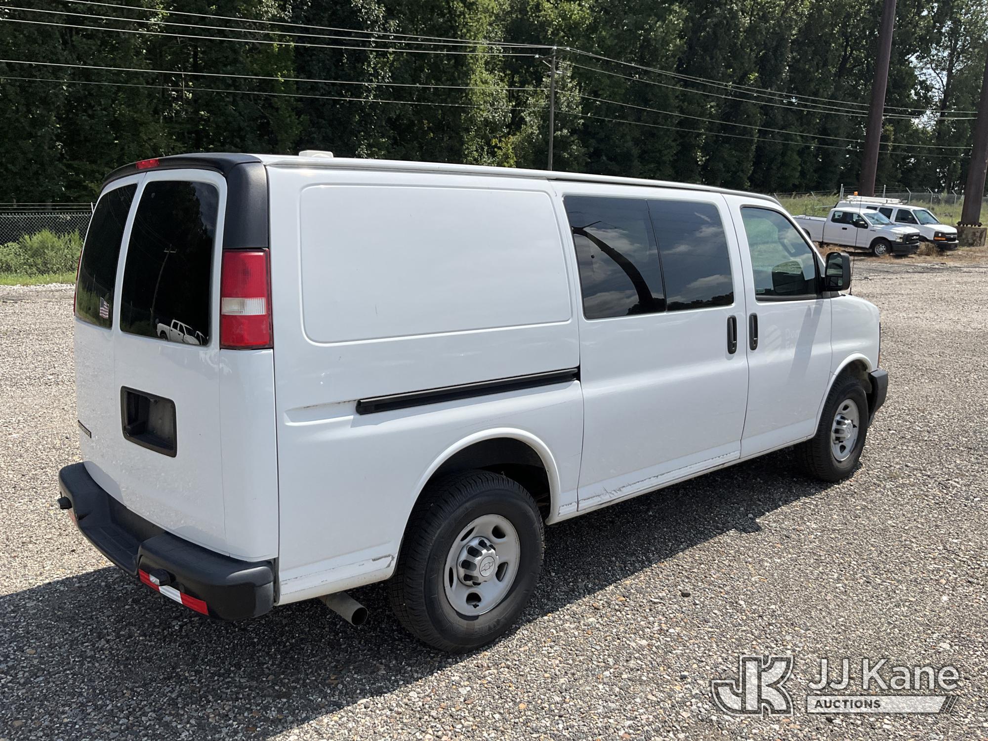 2017 Chevrolet EXPRESS G2500