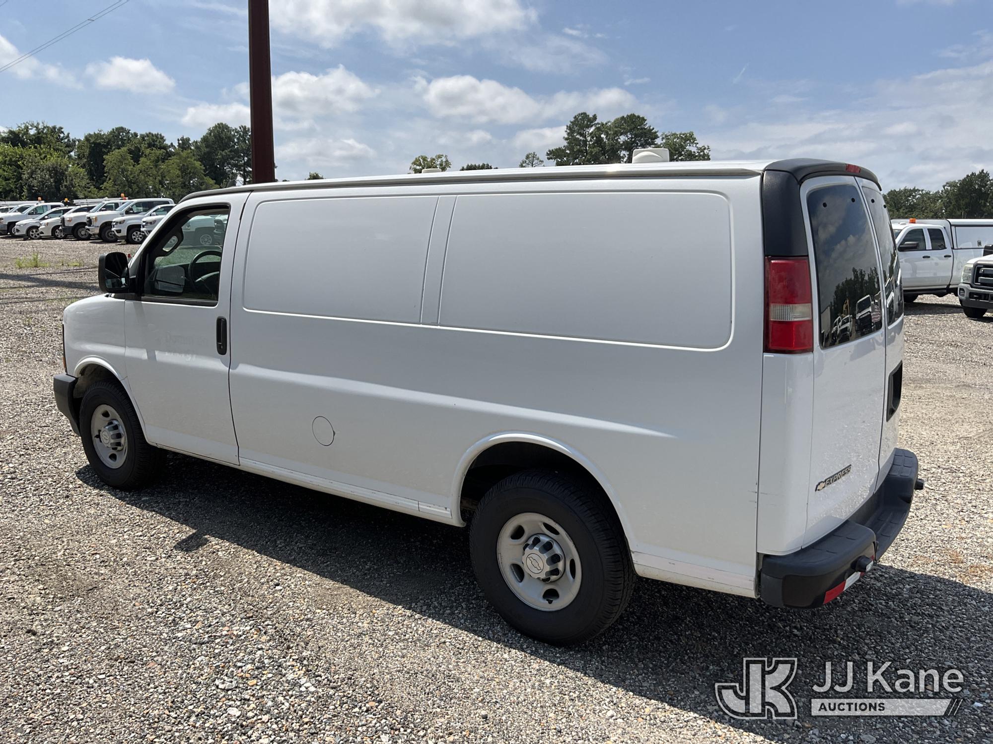 2017 Chevrolet EXPRESS G2500