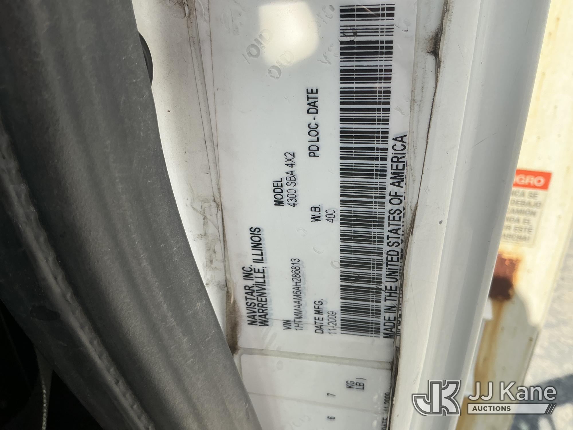 2010 International 4300