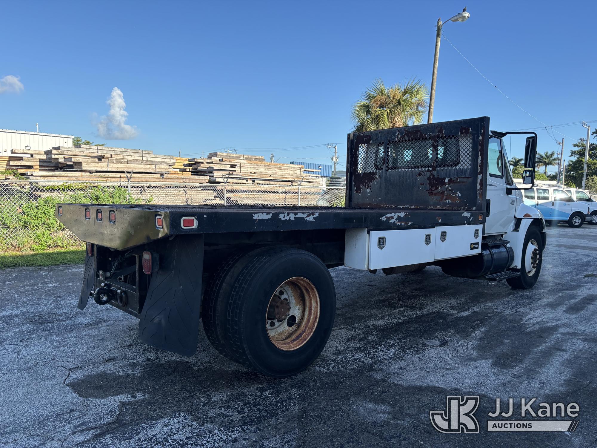 2005 International 4300
