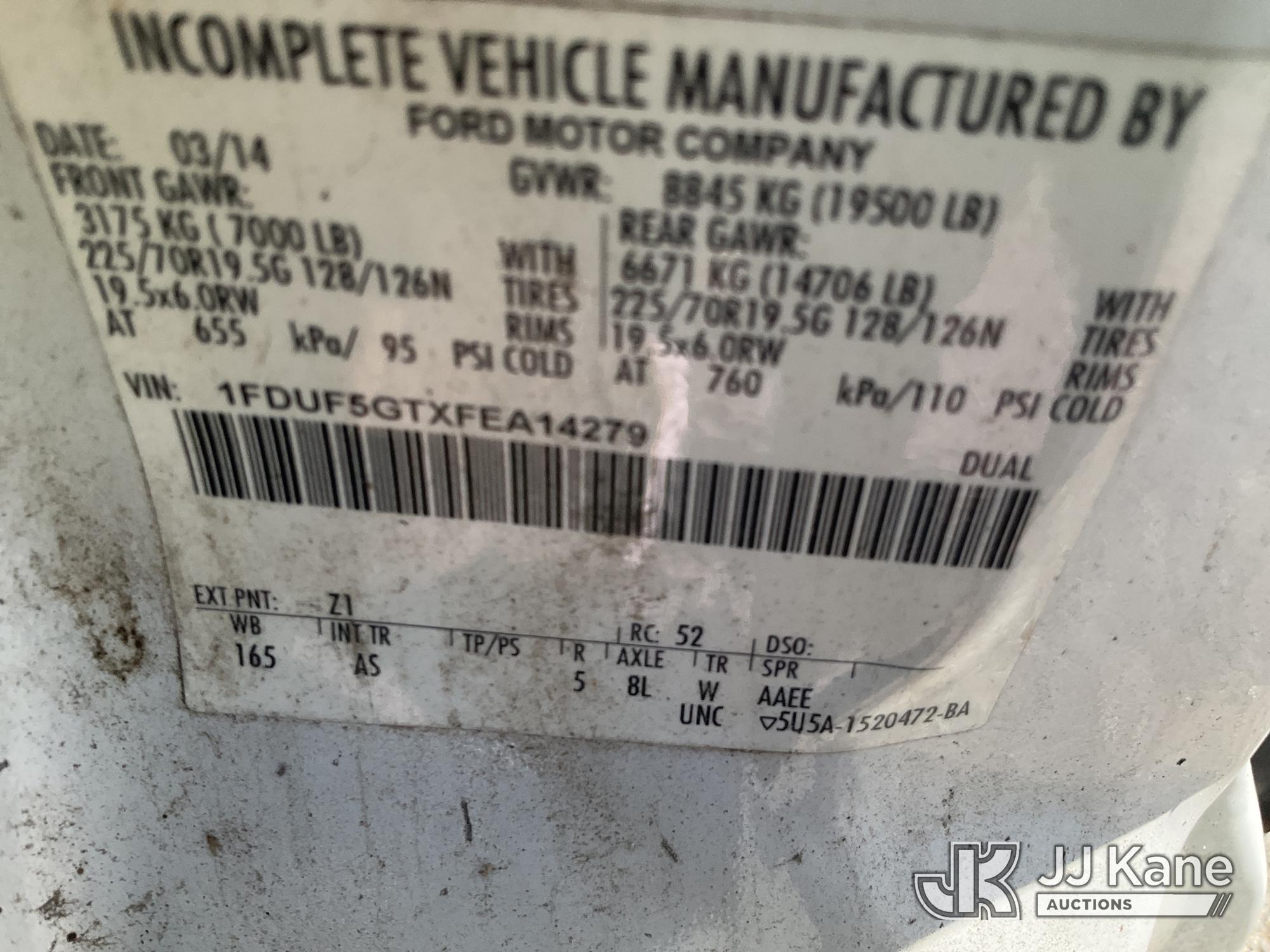 2015 Ford F550 2WD