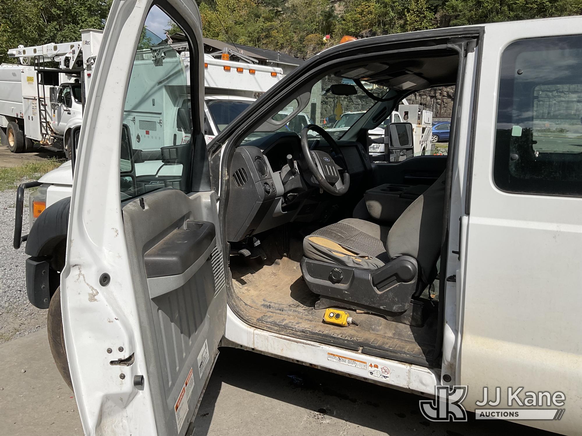 2013 Ford F-550