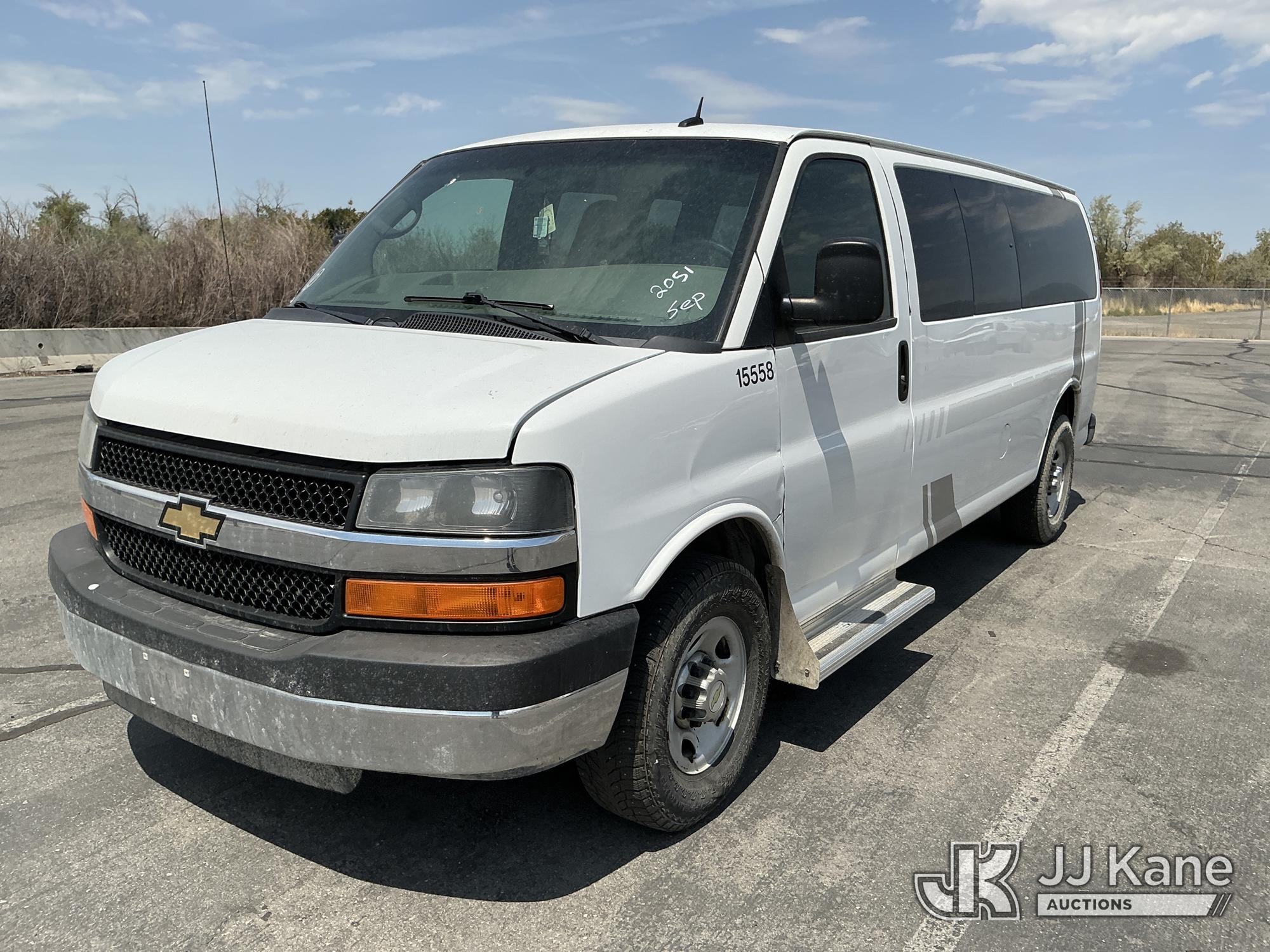 Photo of 2015 Chevrolet Express G3500