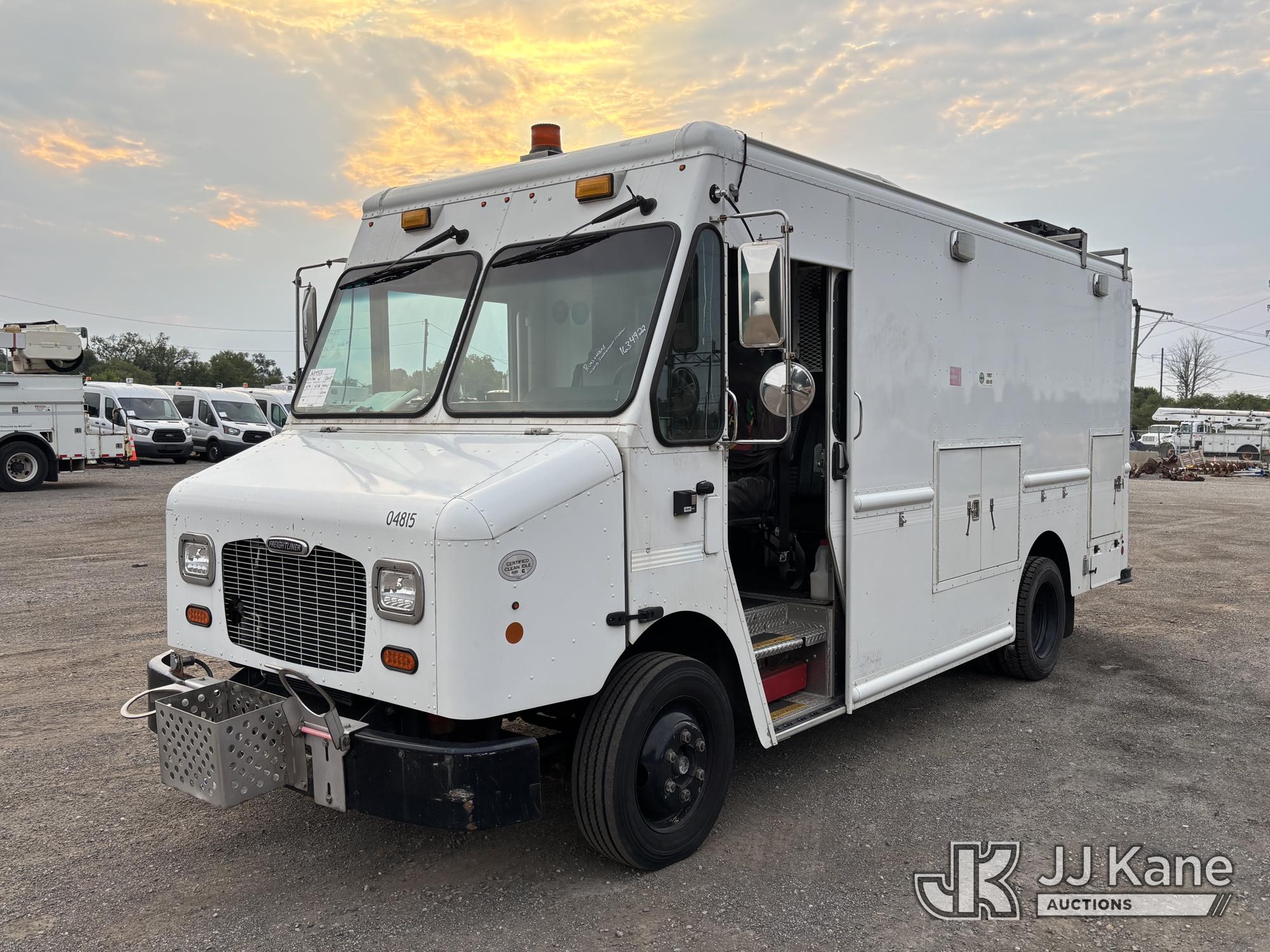2015 Freightliner MT45 Chassis