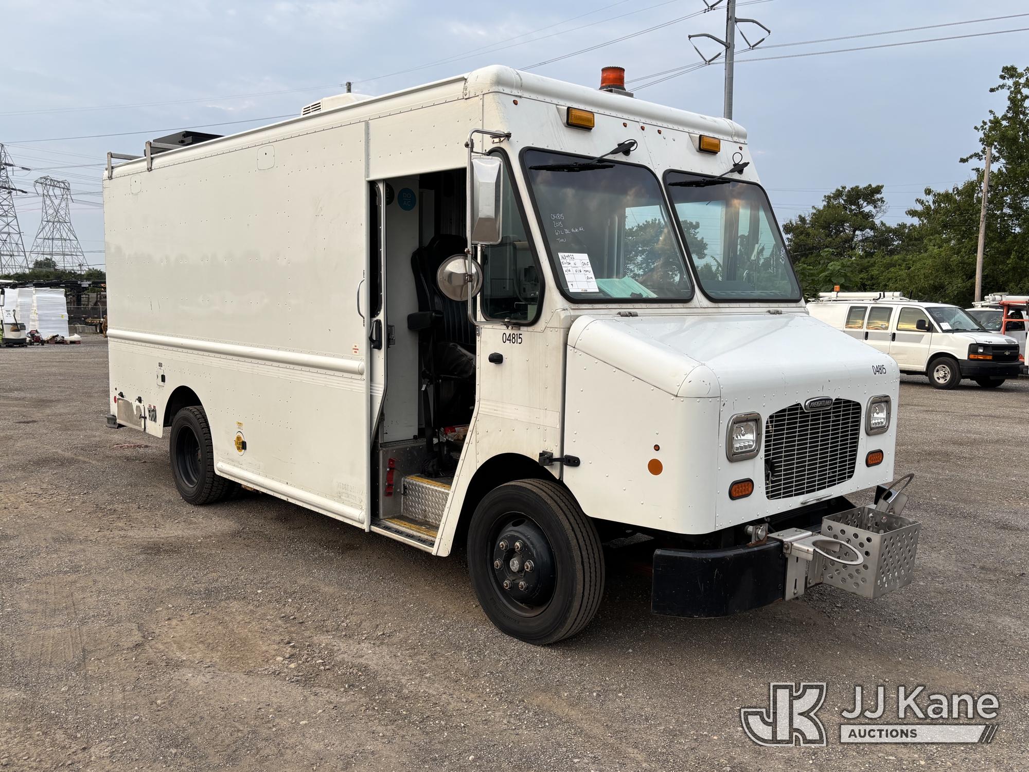 2015 Freightliner MT45 Chassis