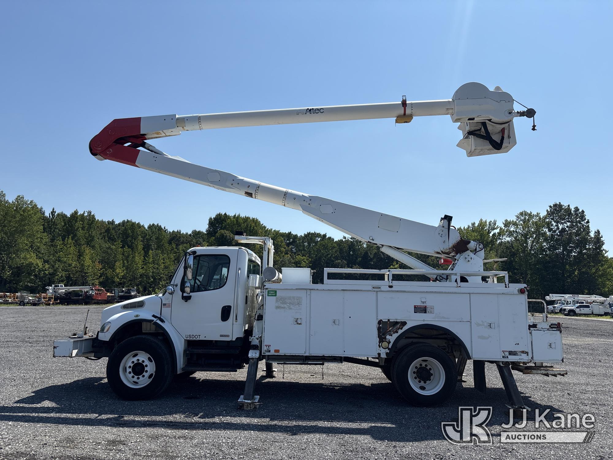 2007 Freightliner M2 106