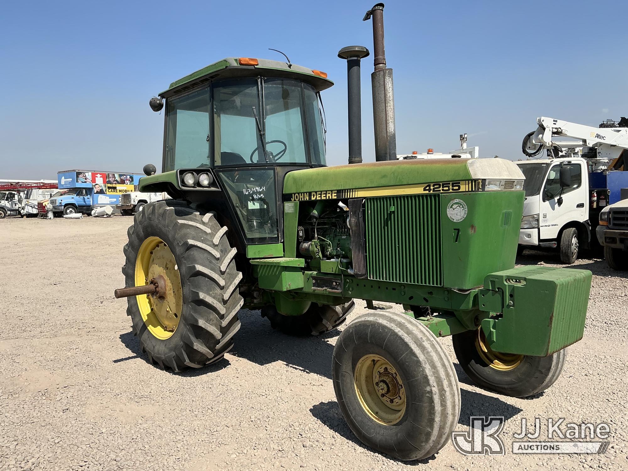 1989 John Deere 4255