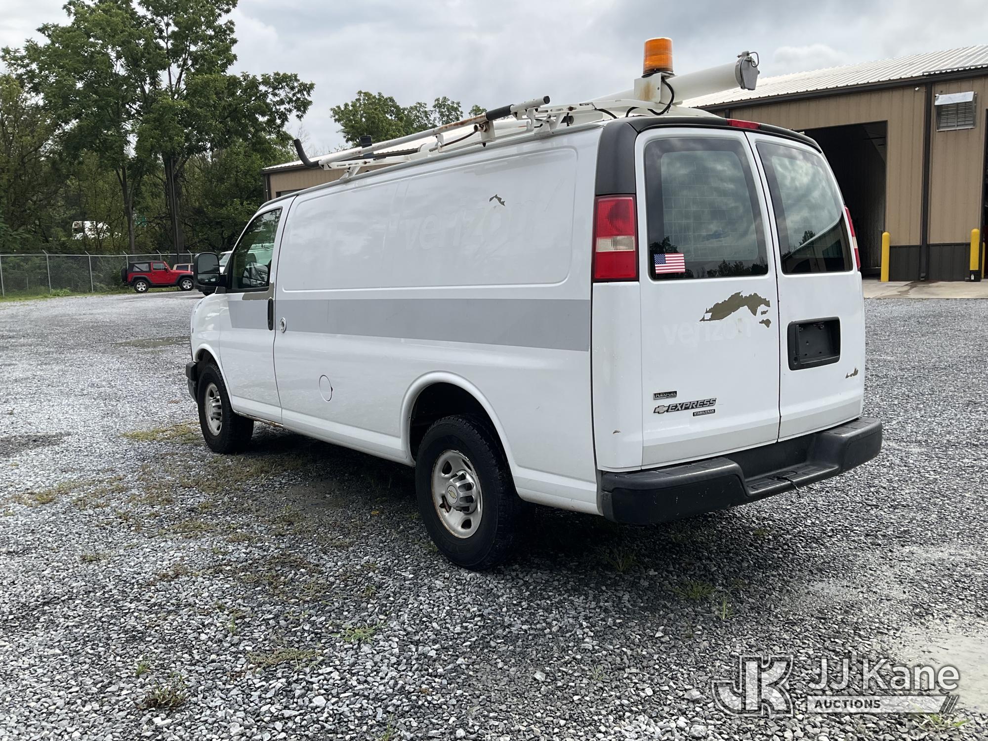 2011 Chevrolet EXPRESS G2500