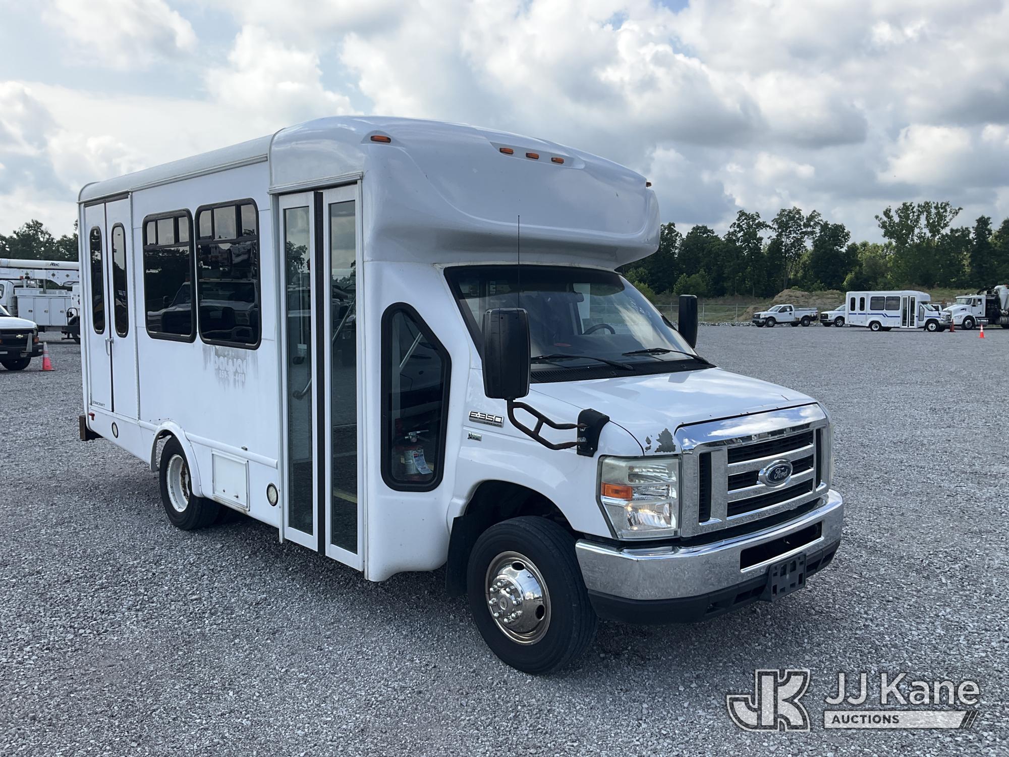 2016 Ford E350