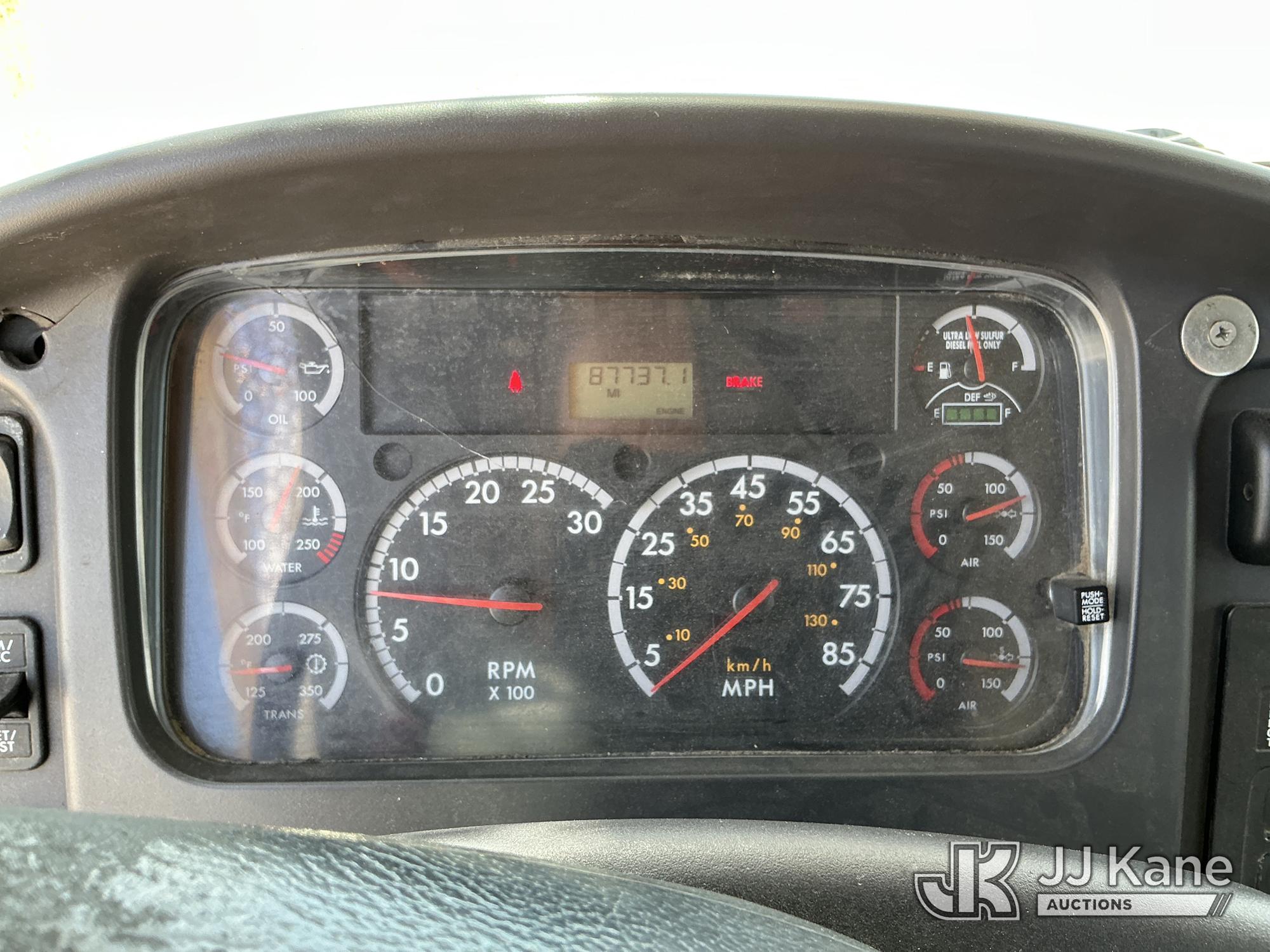 2016 Freightliner M2 106