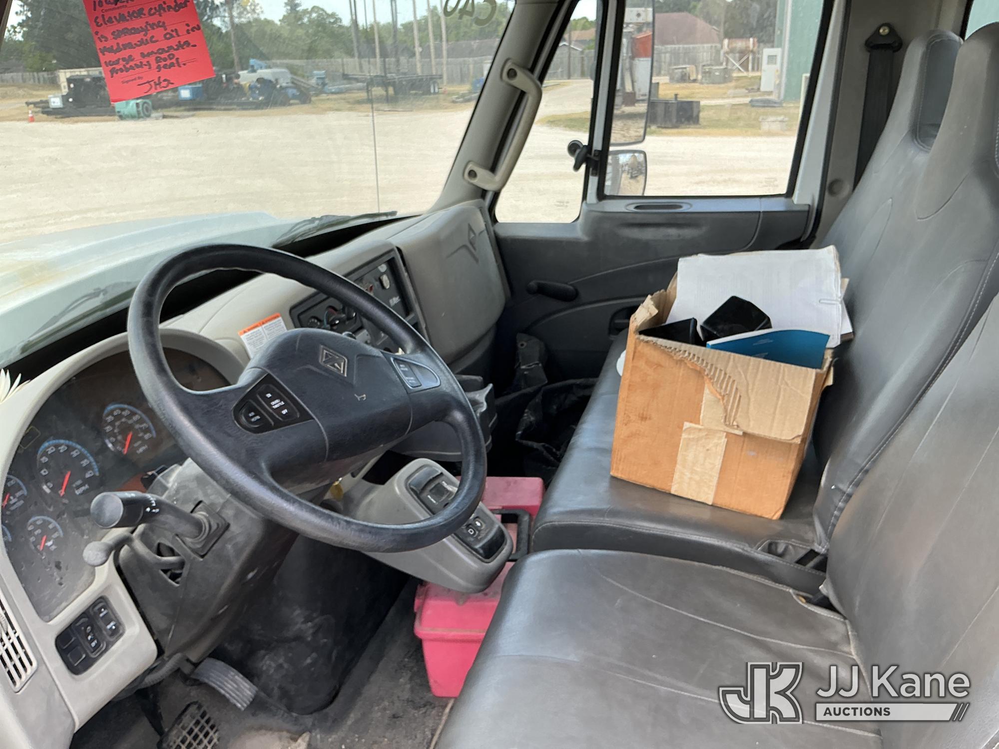 2013 International 7400