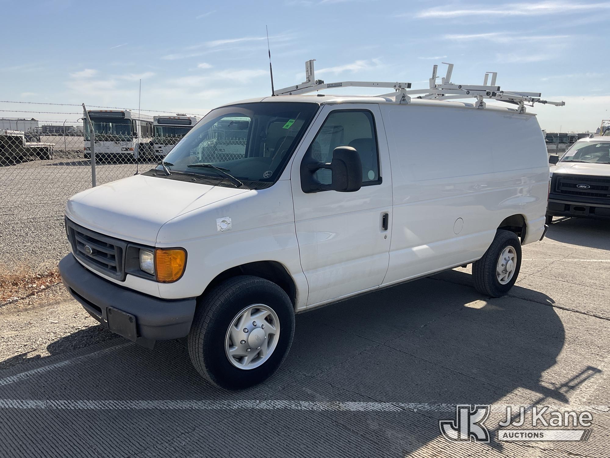 2007 Ford Econoline E-350 Super Duty Cargo Van