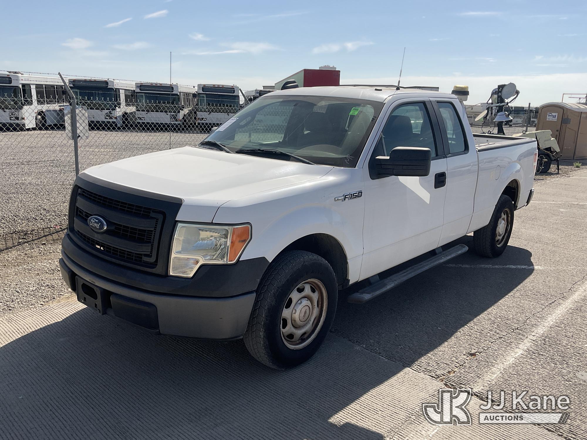 2014 Ford F-150 Extended-Cab Service Truck